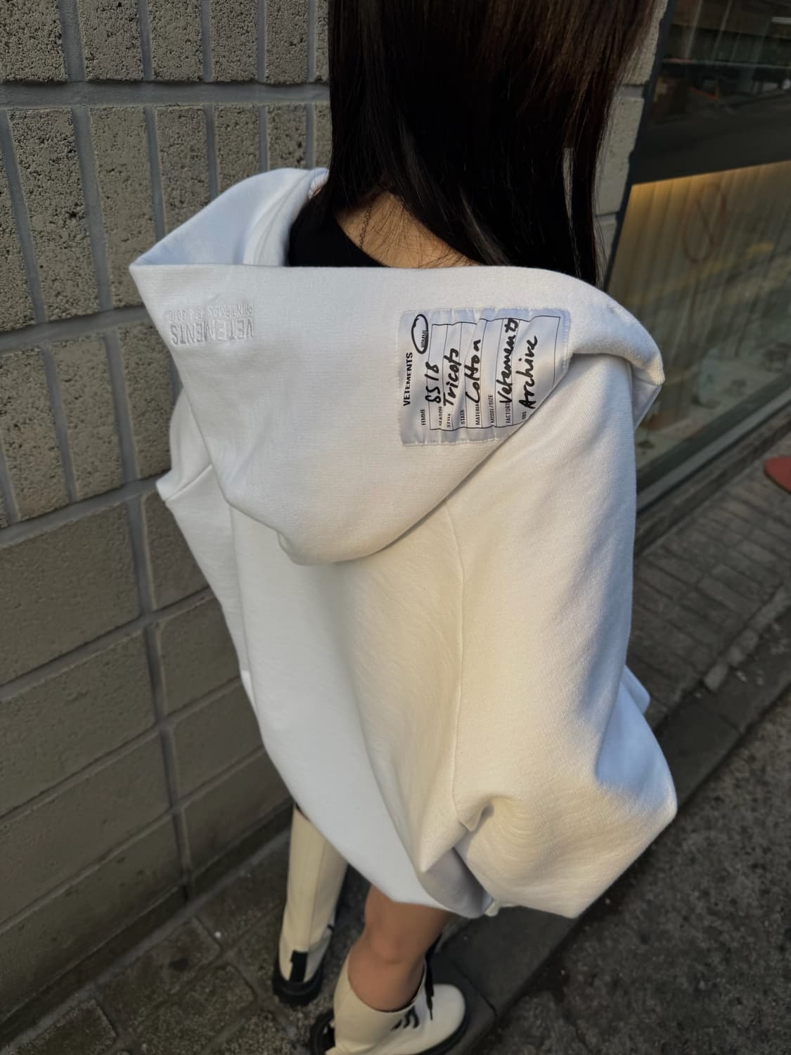 베트멍 18S/S 컬렉션 올 화이트 라벨 후드집업 상품이미지7