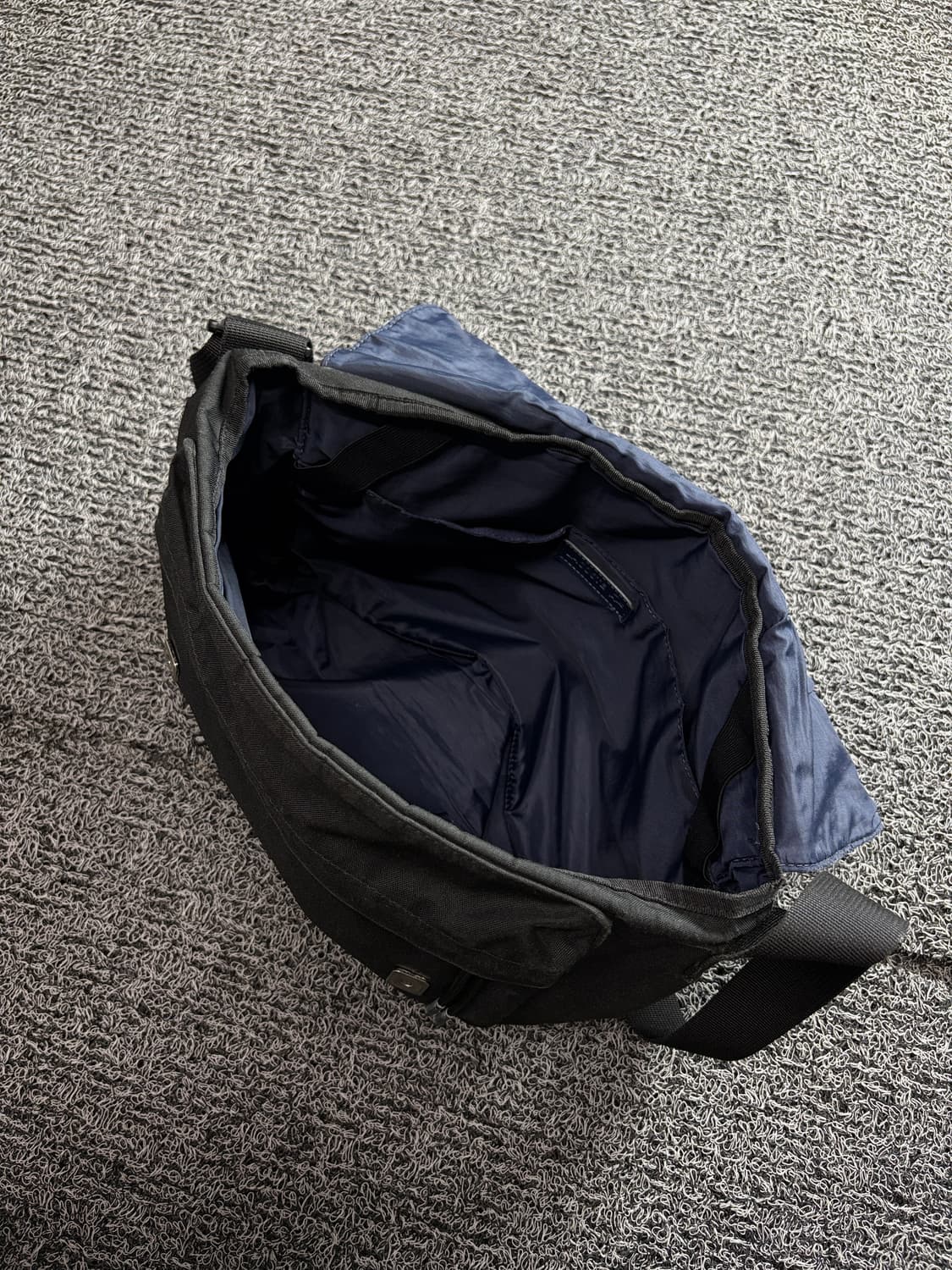 라코스테 네오크록 메신저 백 사이드백 4163 상품이미지6