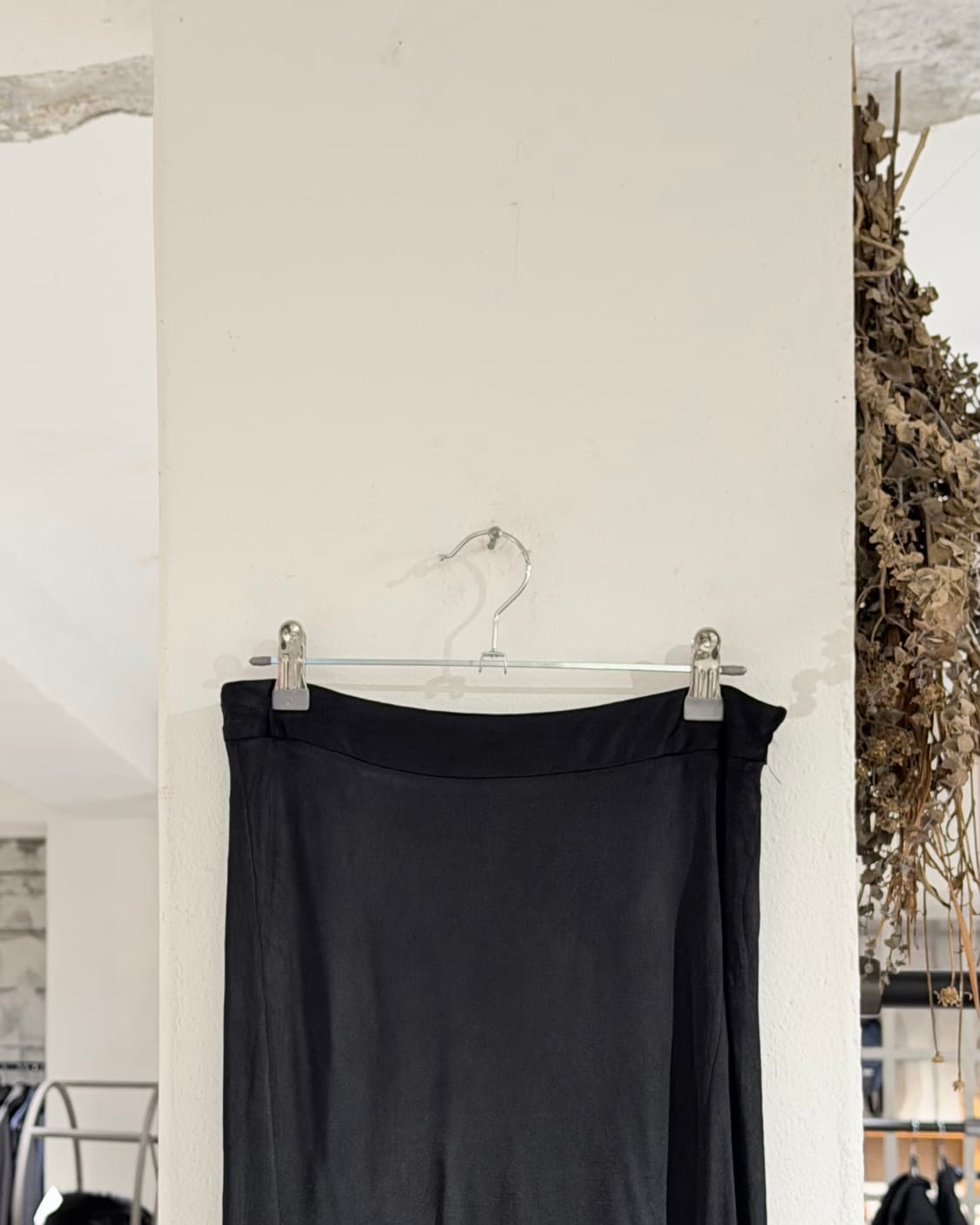 구찌 블랙 레이온 비스코스 미디스커트 상품이미지2