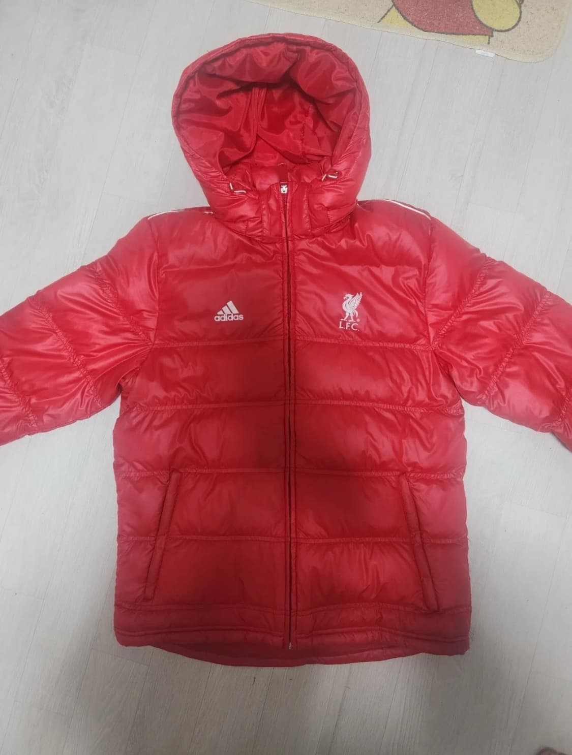 아디다스 리버풀 패딩 90 레드 상품이미지1