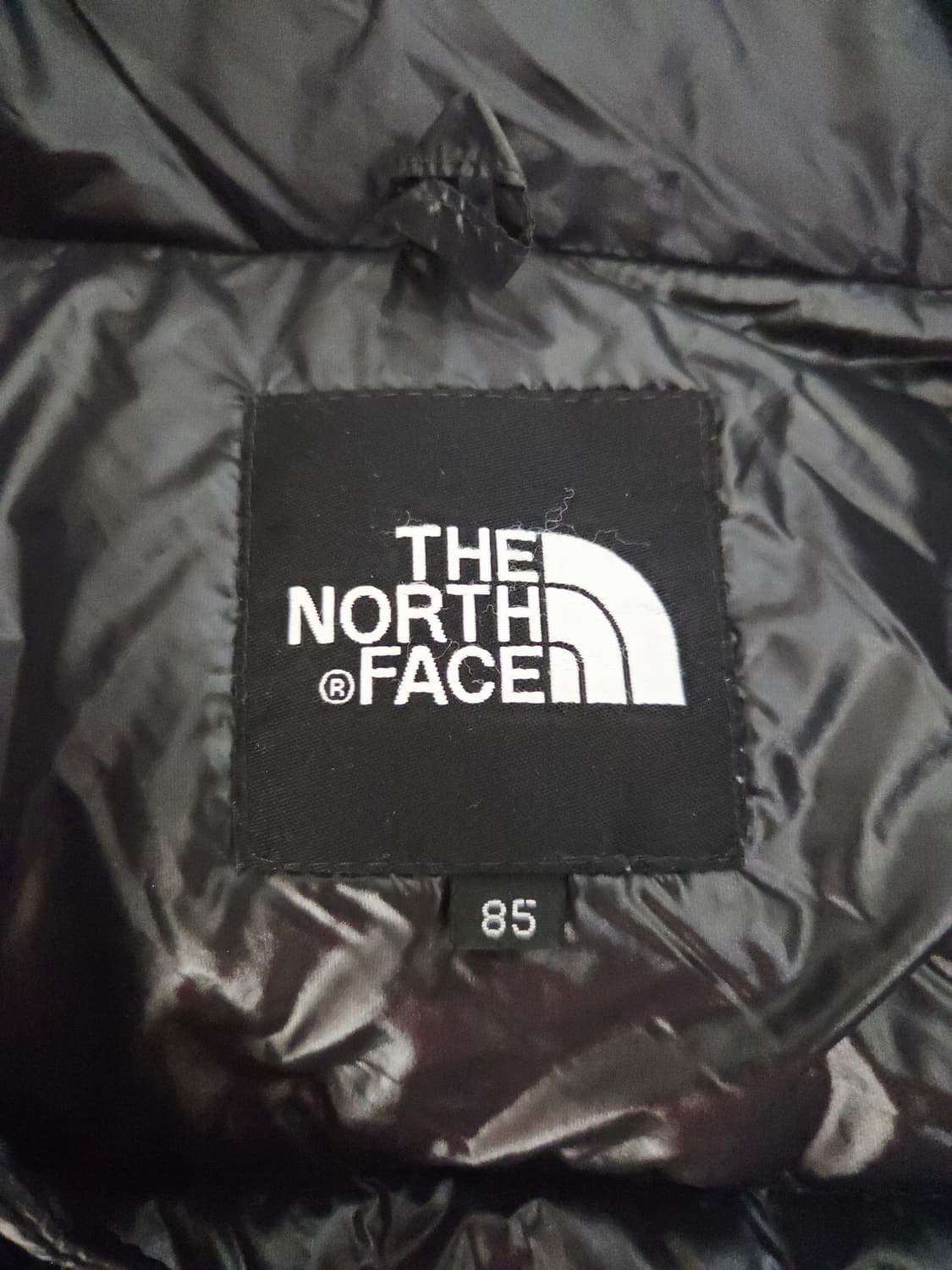 노스페이스 700 구스다운 눕시 패딩 자켓 유광 블랙 상품이미지6