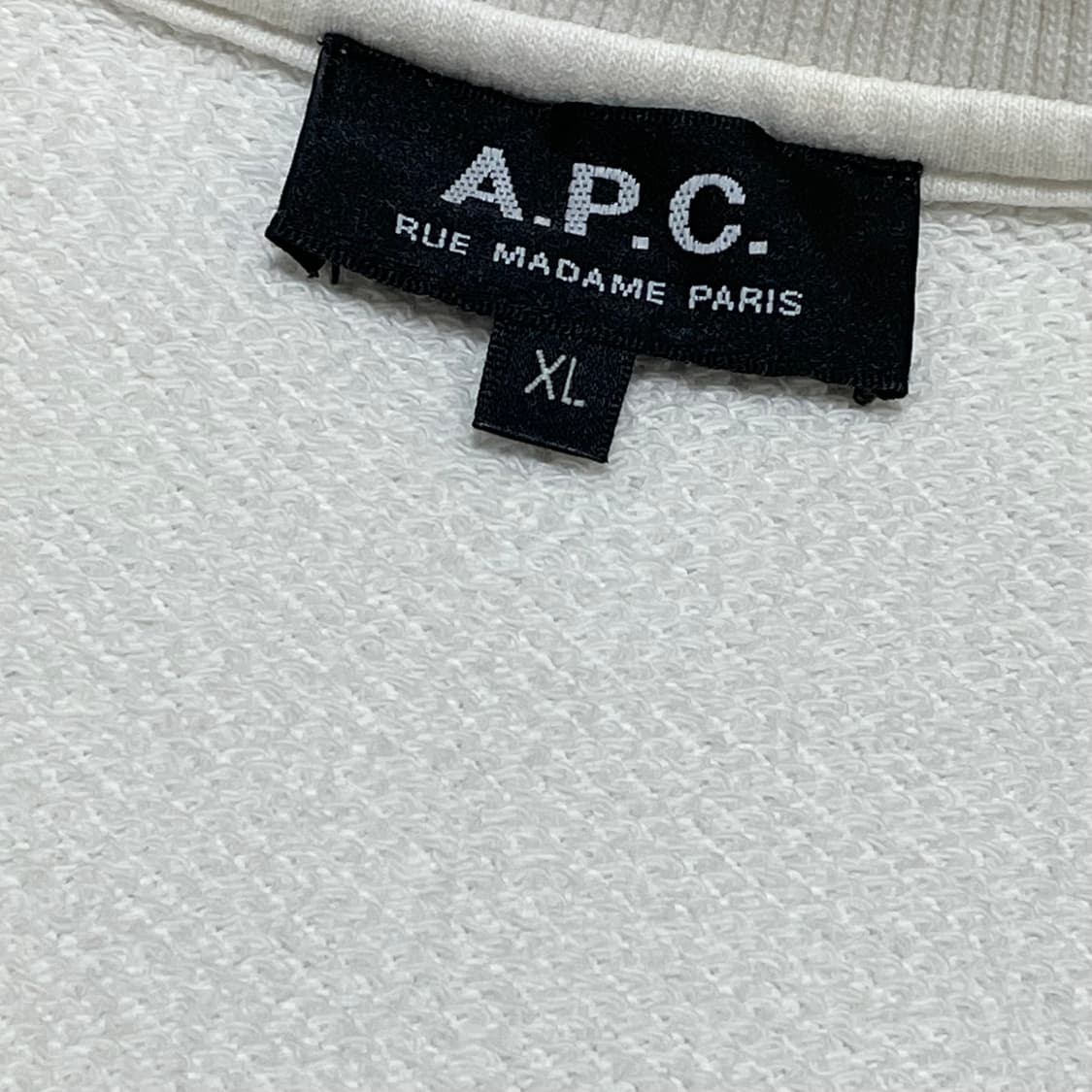 [XL] A.P.C. 아페쎄 화이트 로고 맨투맨 상품이미지2