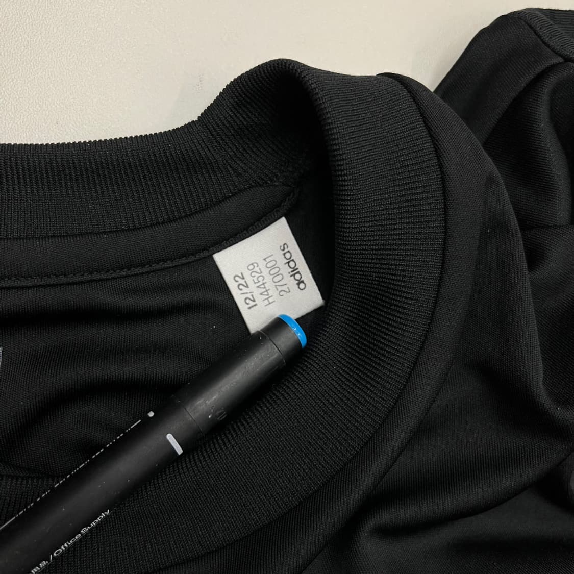 아디다스 에센셜 블랙 에어 티셔츠 M 상품이미지6