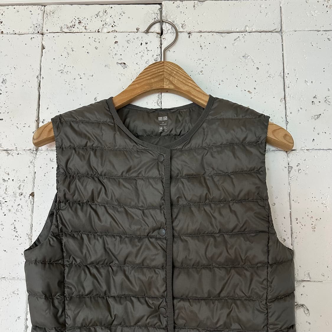 우먼M 유니클로 경량 패딩 조끼 상품이미지2