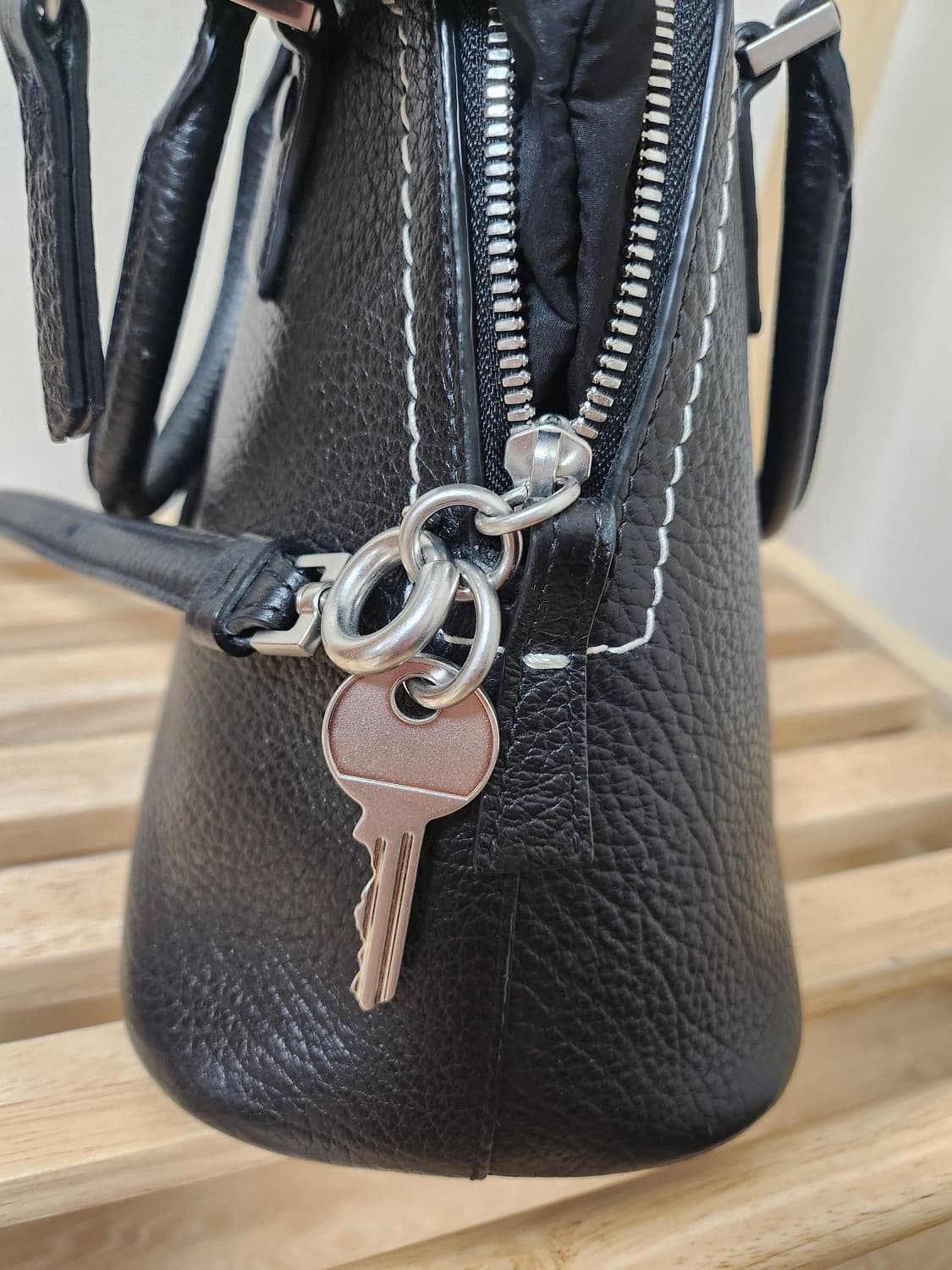 메종마르지엘라 5AC 미니 블랙백 정품 상품이미지4