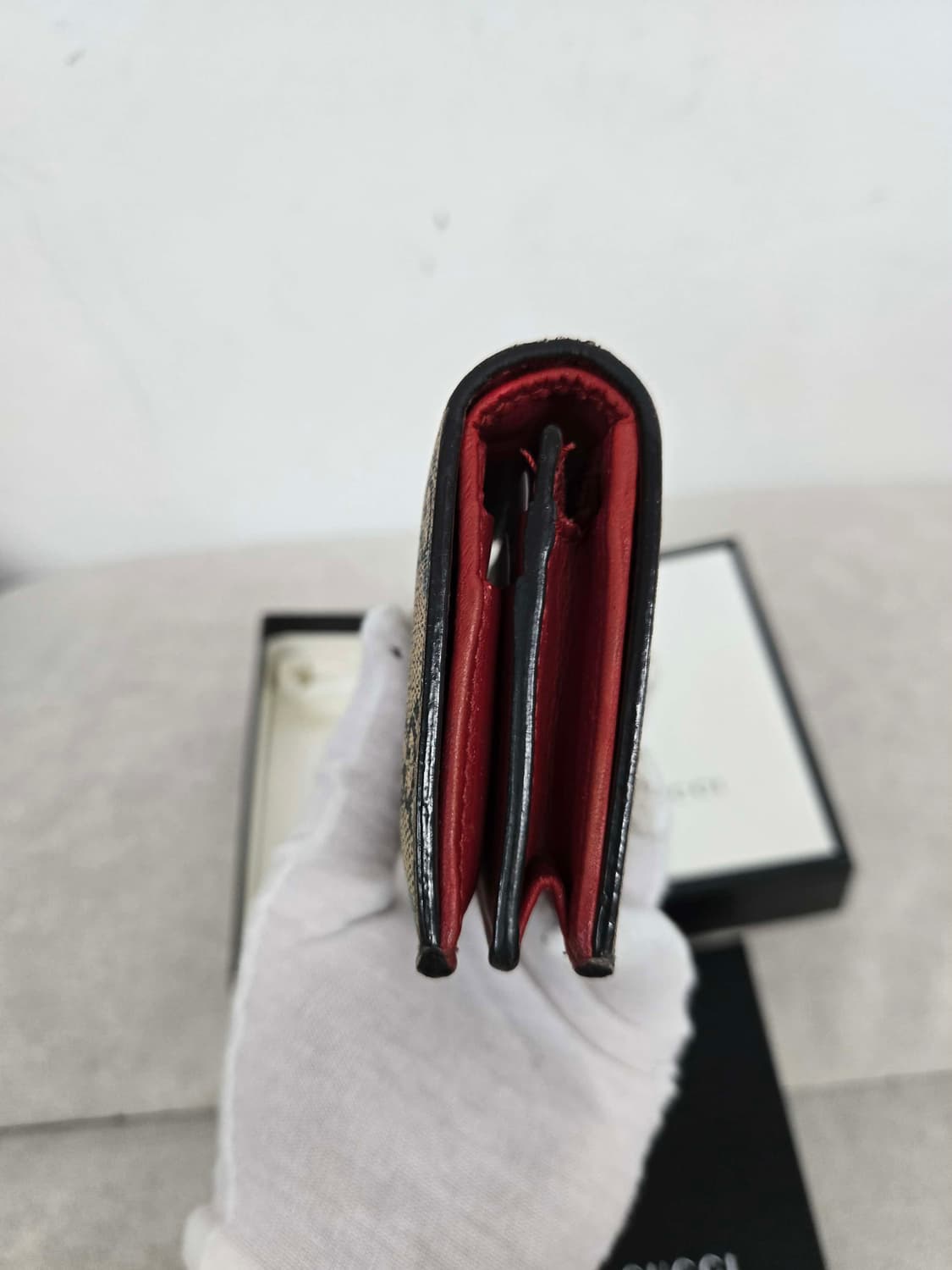 [보증서 정품] 구찌 불룸 중지갑 상품이미지1