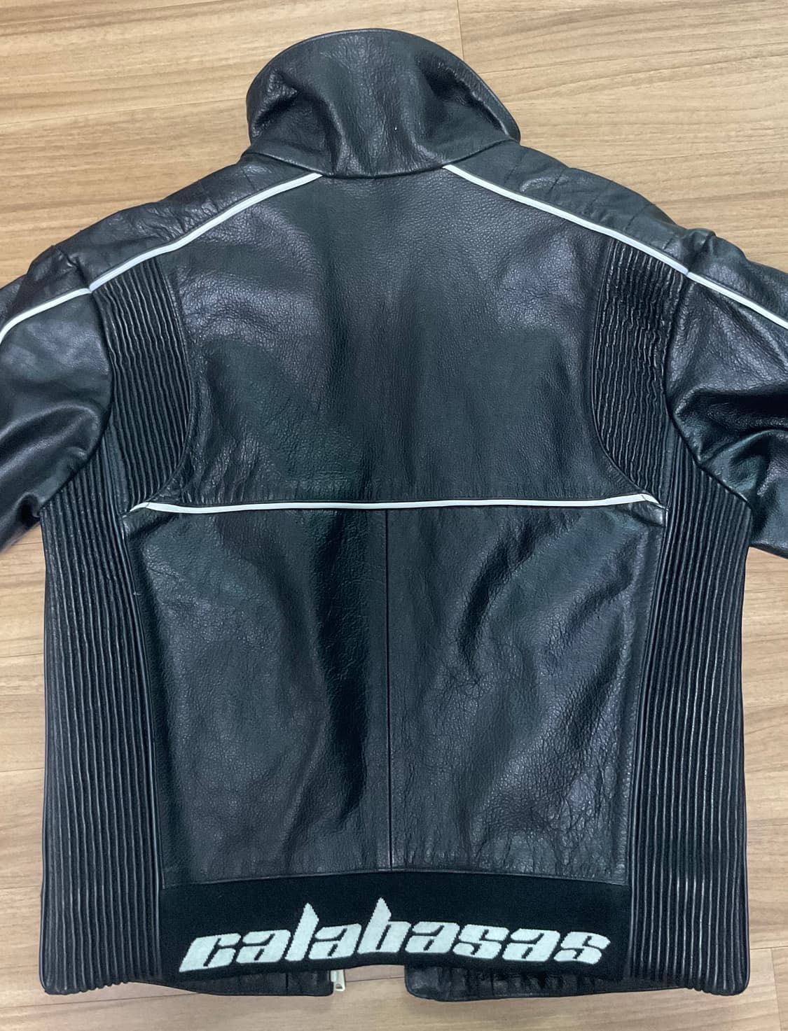 이지 시즌 5 칼라바사스 레더자켓 상품이미지2