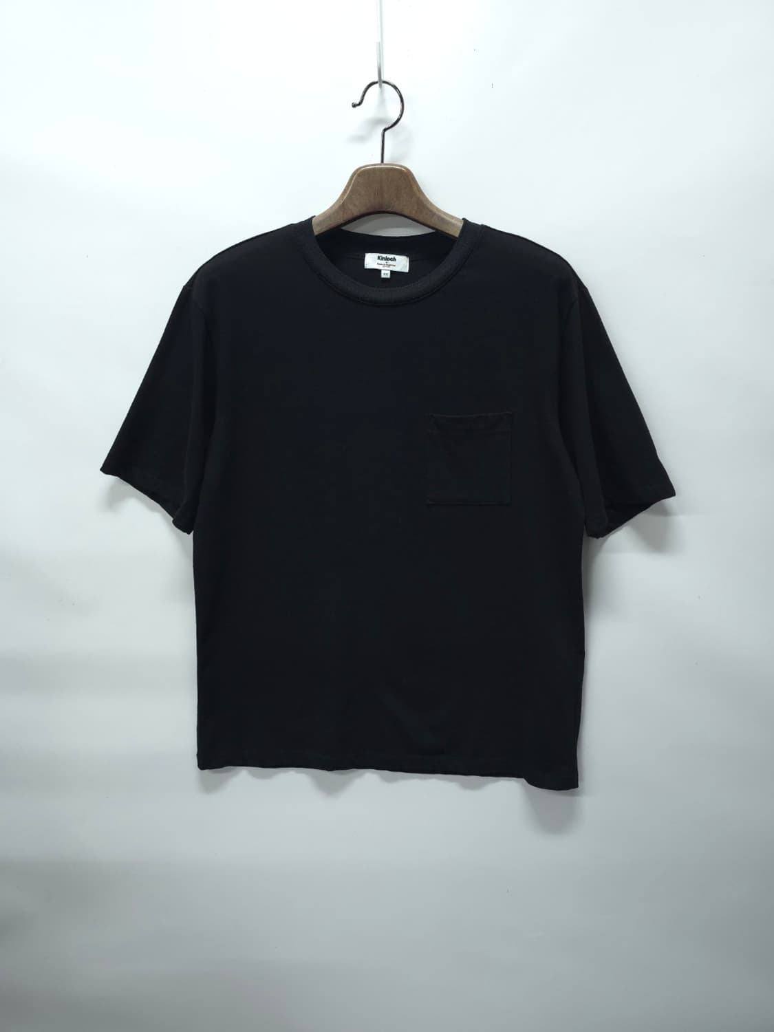 킨록 바이 킨록앤더슨 블랙 포켓 반팔 티셔츠 105 상품이미지1