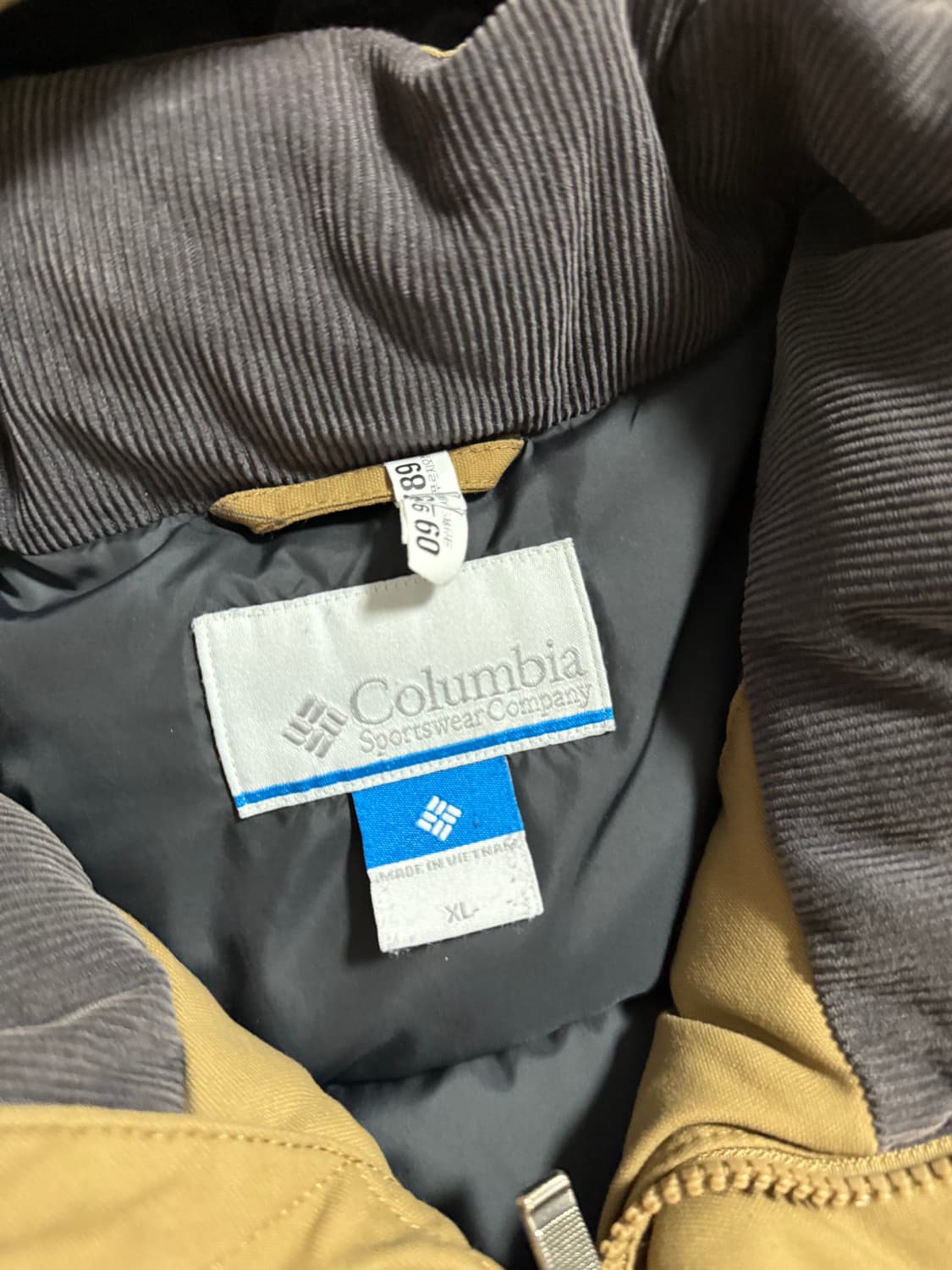 콜롬비아 후드 패딩 점퍼 카키 상품이미지2