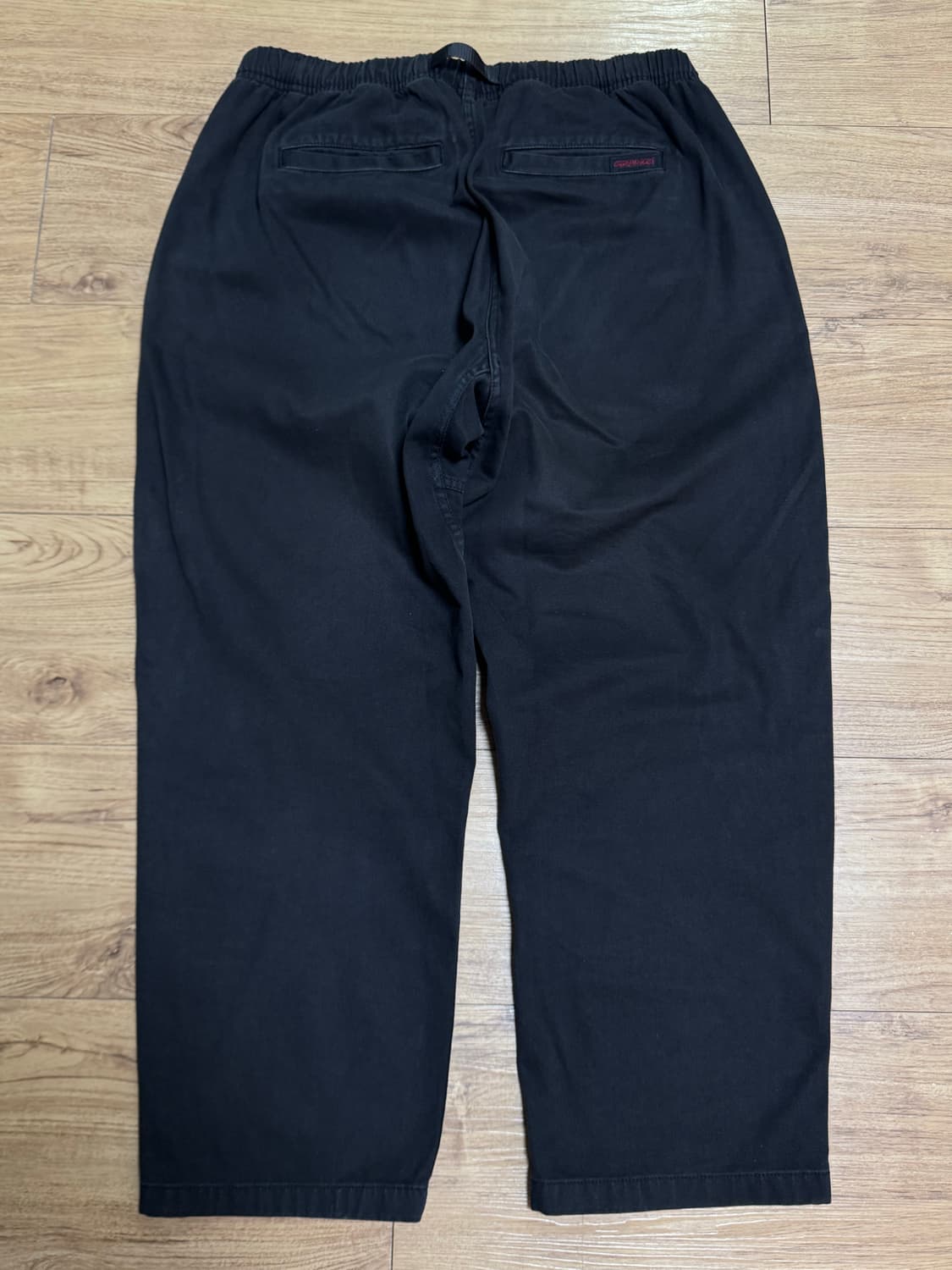 [L]그라미치 루즈 테이퍼드 팬츠 블랙 상품이미지3