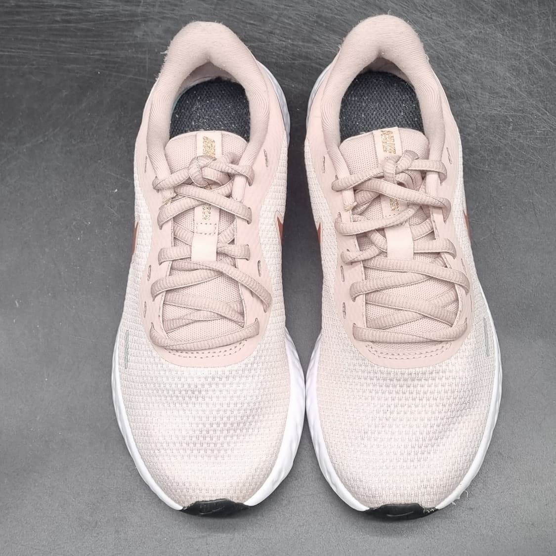 나이키 레볼루션5 핑크 운동화225 상품이미지2