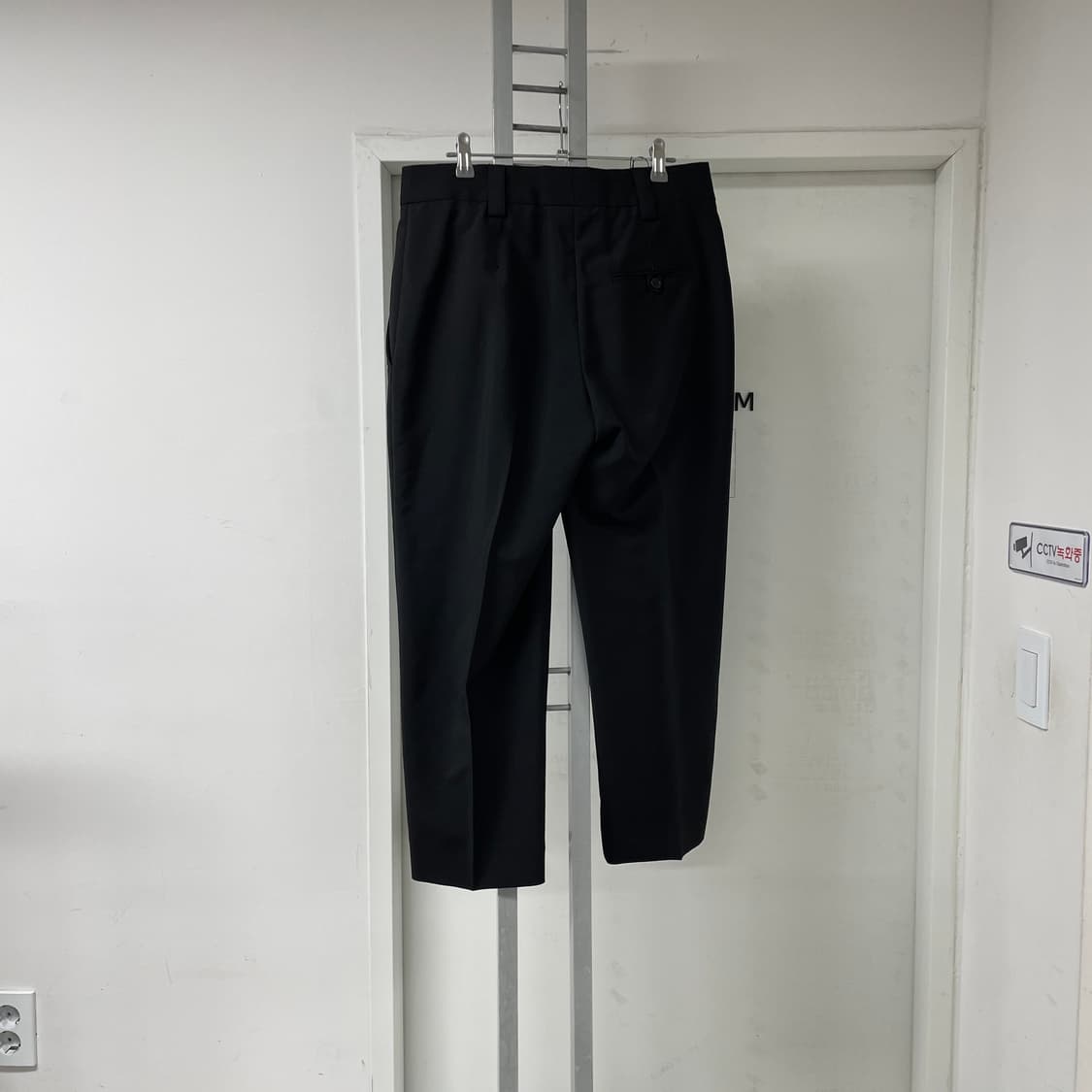 아크네 스튜디오 블랙 슬랙스 38(W) 상품이미지4