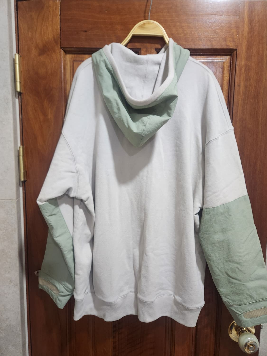 COMFY OUTDOOR GARMENT 후드티 상품이미지2