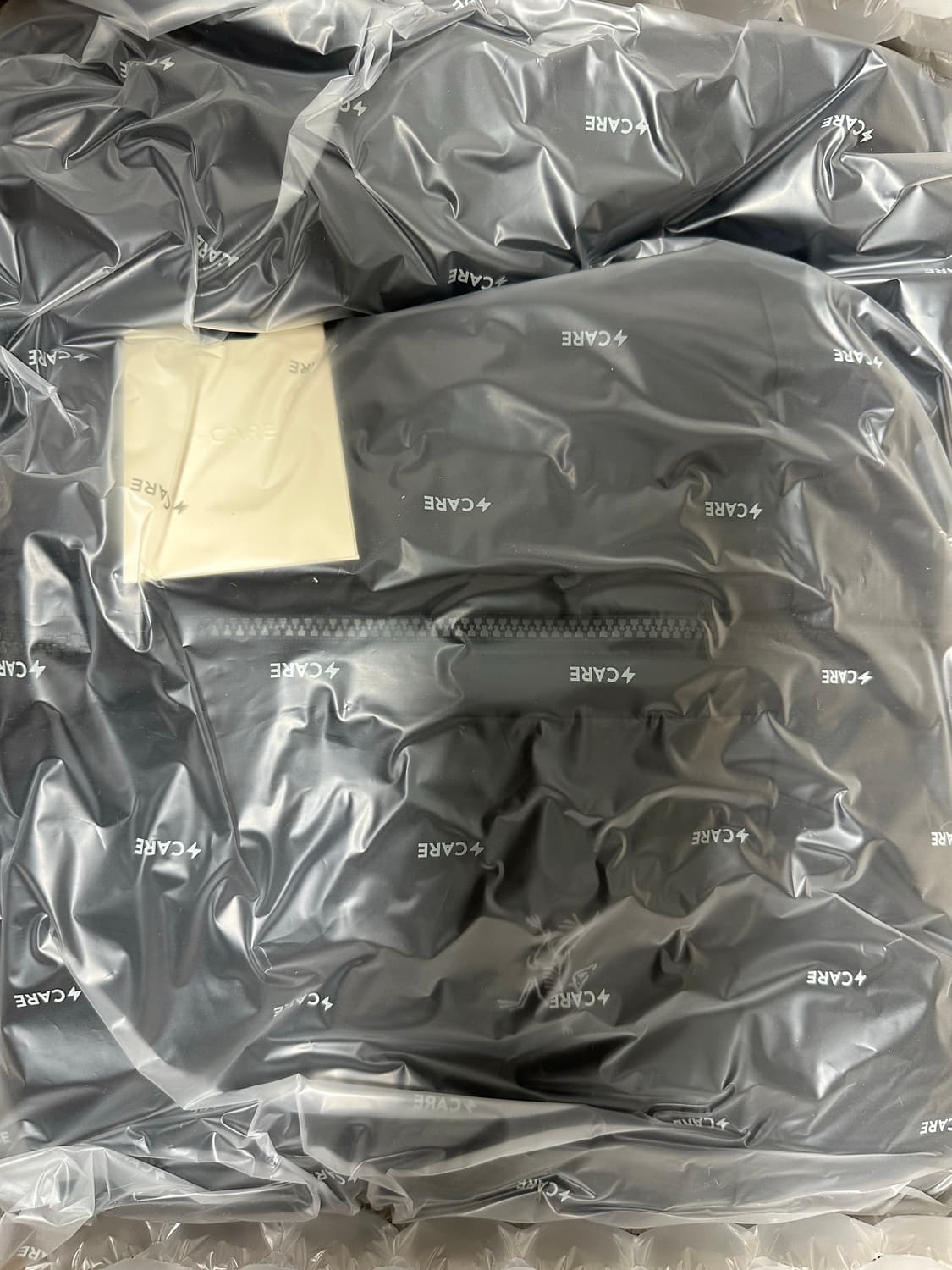 25FW 아크테릭스 토륨SV(국내매장판,L사이즈,택만땐비닐채새상품,블랙) 상품이미지3