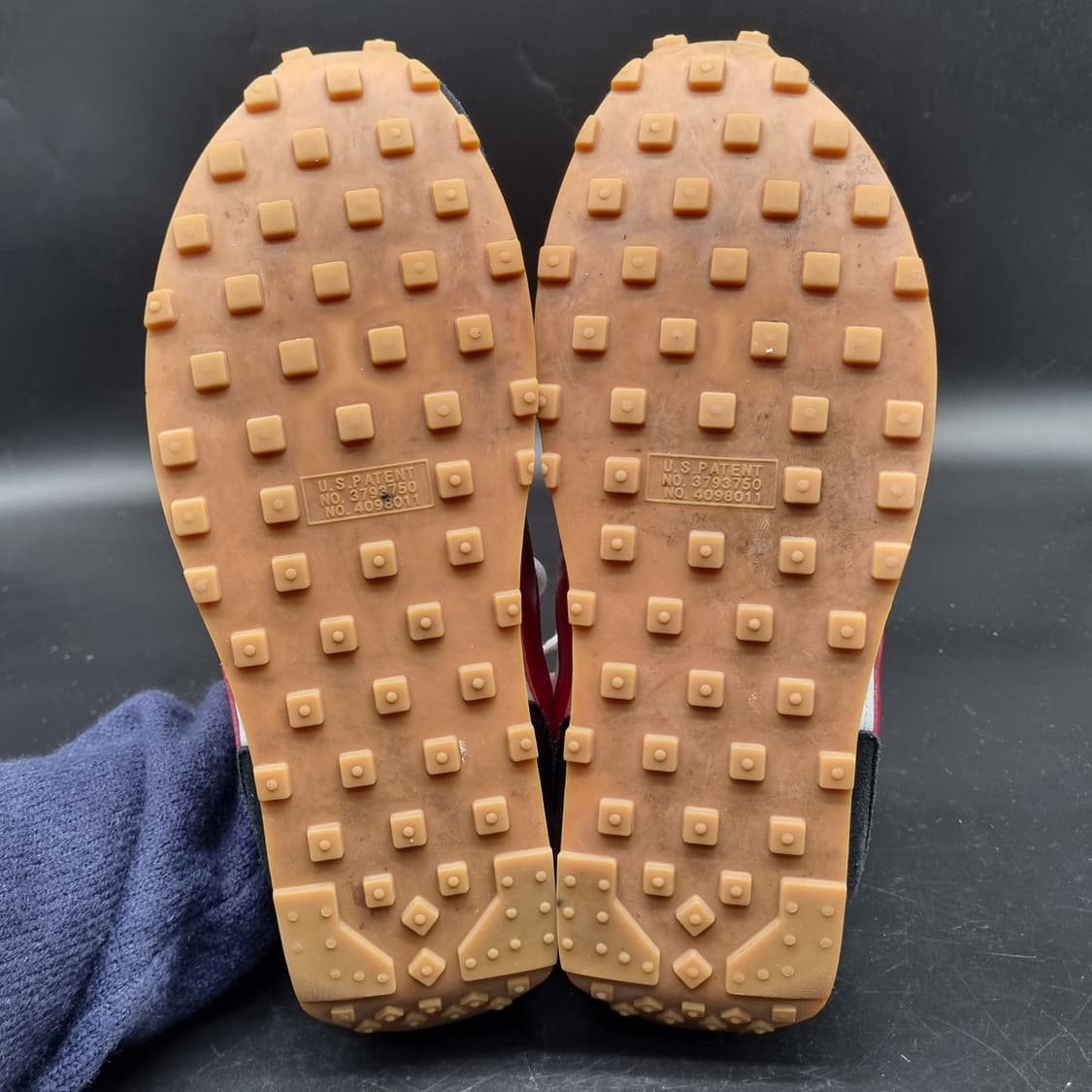 나이키 데이브레이크 흰검빨 남성운동화280 상품이미지3