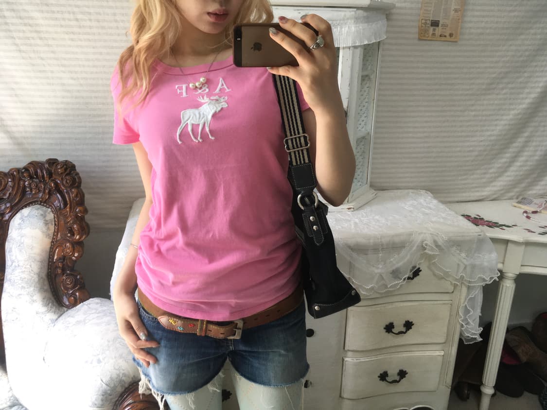 아베크롬비 핑크 반팔 티셔츠 상품이미지4