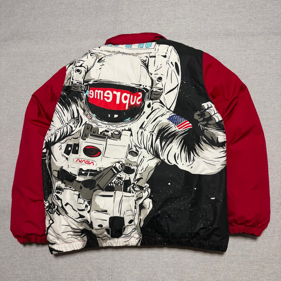 슈프림 우주인 패딩 퍼피 자켓 상품이미지1