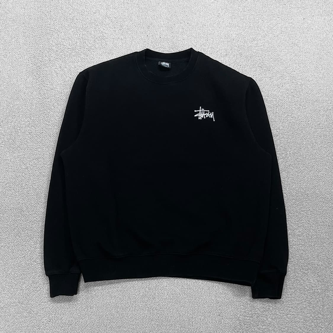 스투시 Stussy 베이직 로고 크루넥 맨투맨 블랙 상품이미지2