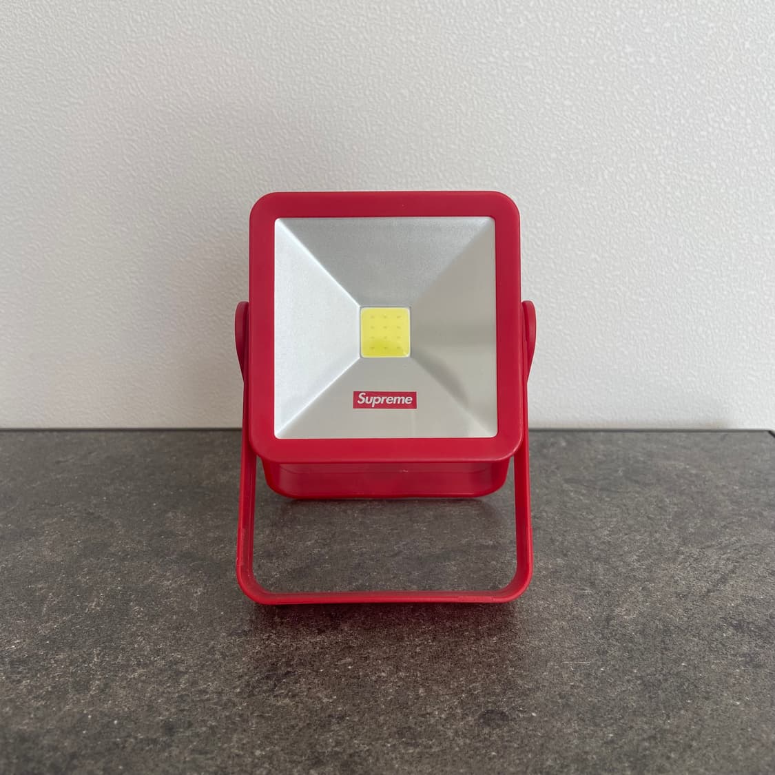 (OS) 슈프림 마그네틱 킥스탠드 라이트 레드 상품이미지3