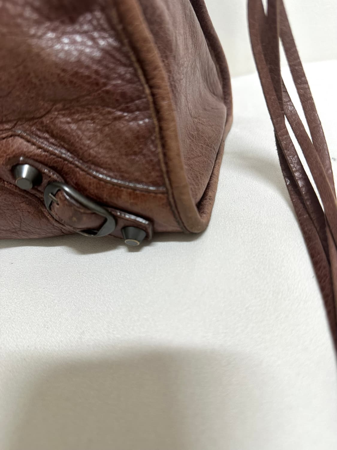 [A급 정품] 발렌시아가 시티 모터백 미디움 다크브라운 상품이미지6