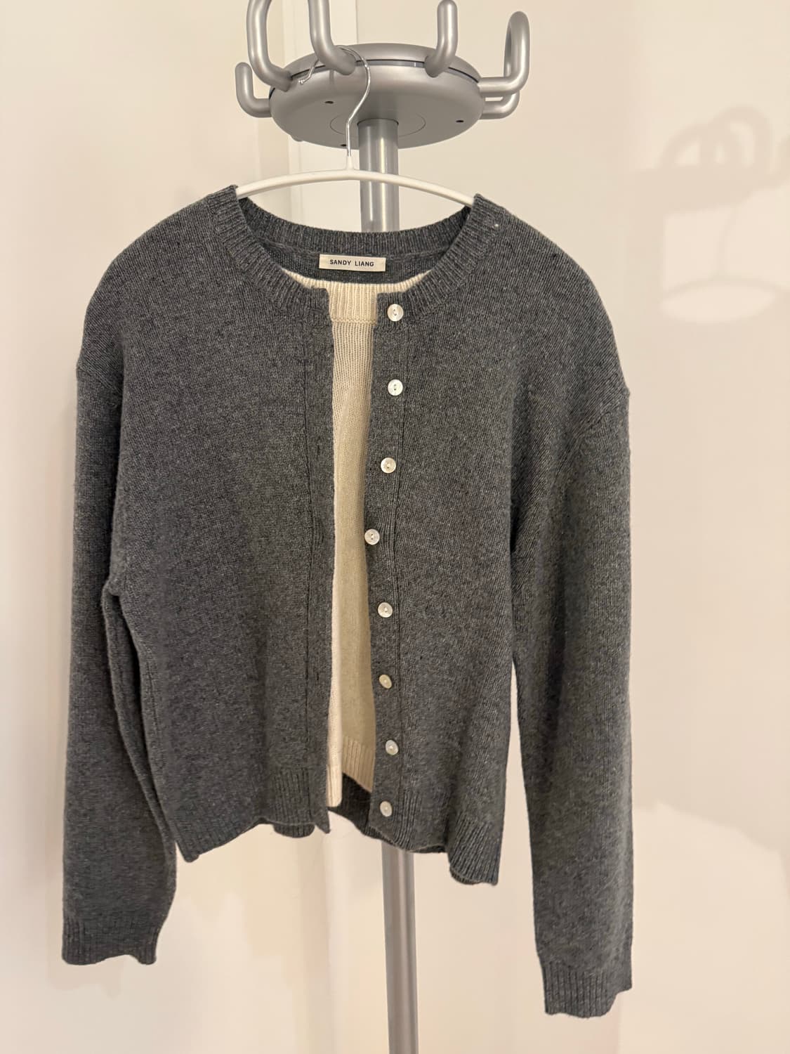 샌디리앙 뉴트 스웨터  상품이미지2