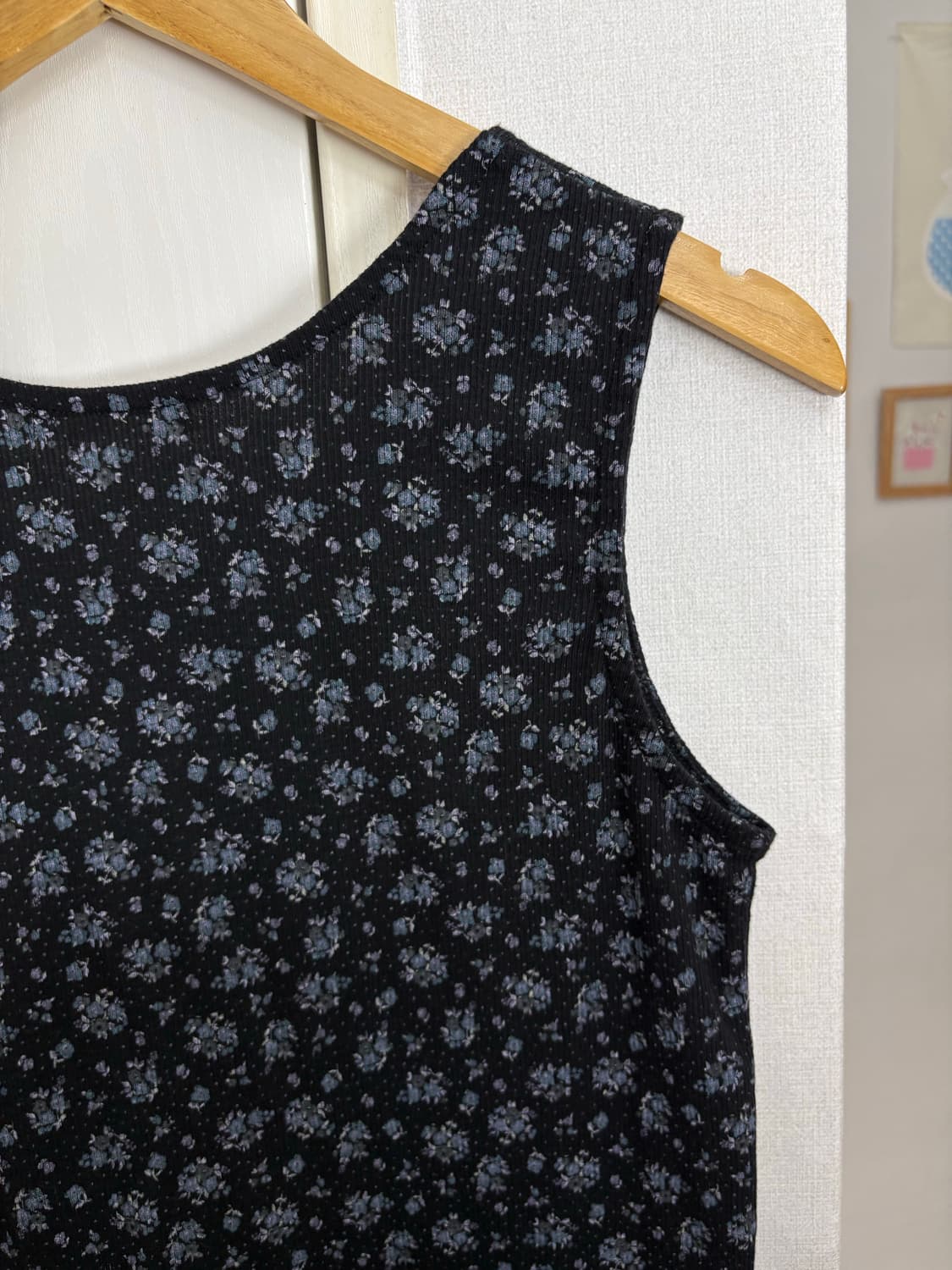 블랙 잔꽃 도트 슬리브리스 상품이미지5