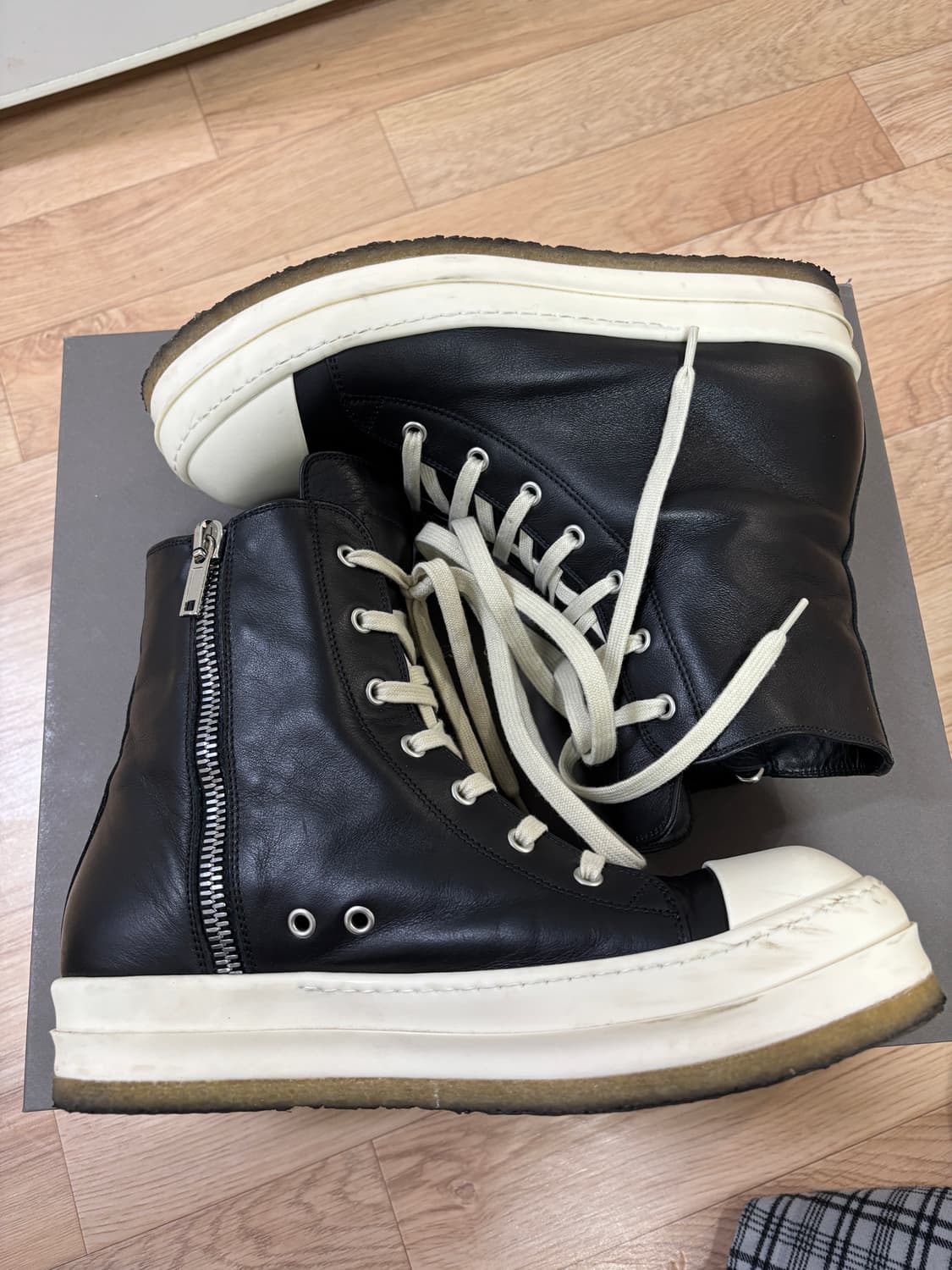 [42] 릭오웬스 25FW 라몬즈 하이 크레페솔 상품이미지3