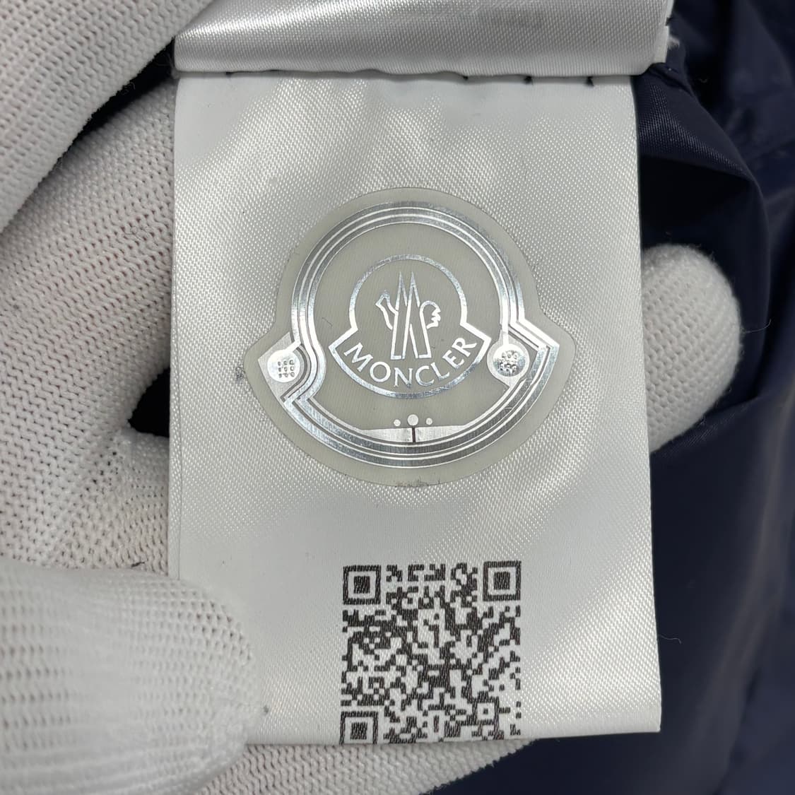 [L]몽클레어 와펜패치 반팔 셔츠 상품이미지4