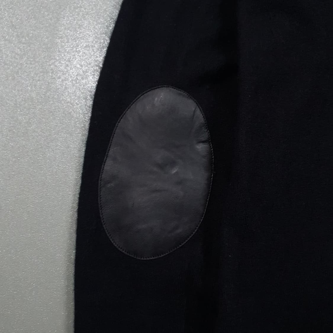 L (100) 빈폴 블랙 울 모 캐시미어 레더 패치 니트 스웨터 상품이미지9