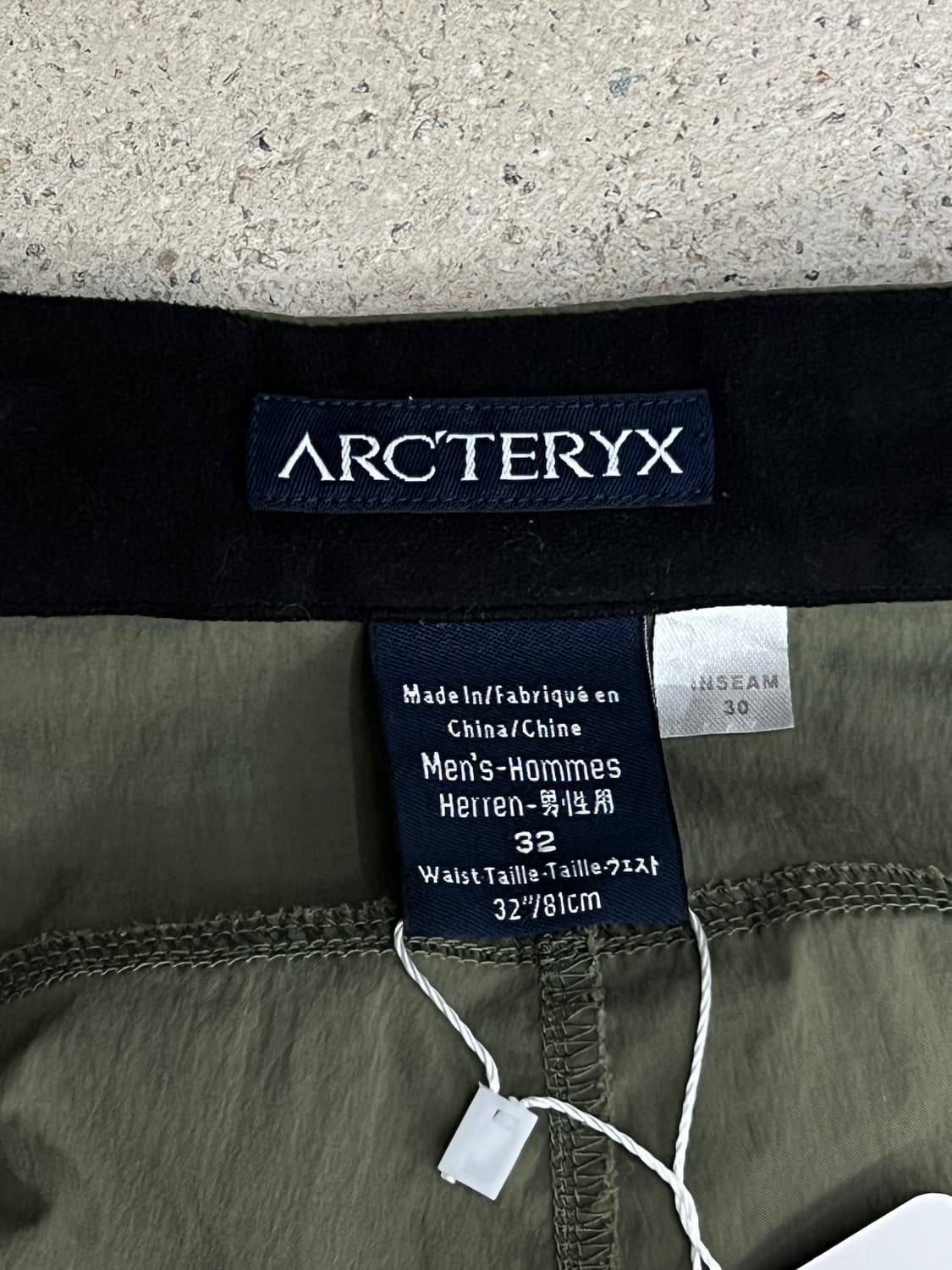 아크테릭스 카키 펠리세이드 팬츠 상품이미지6