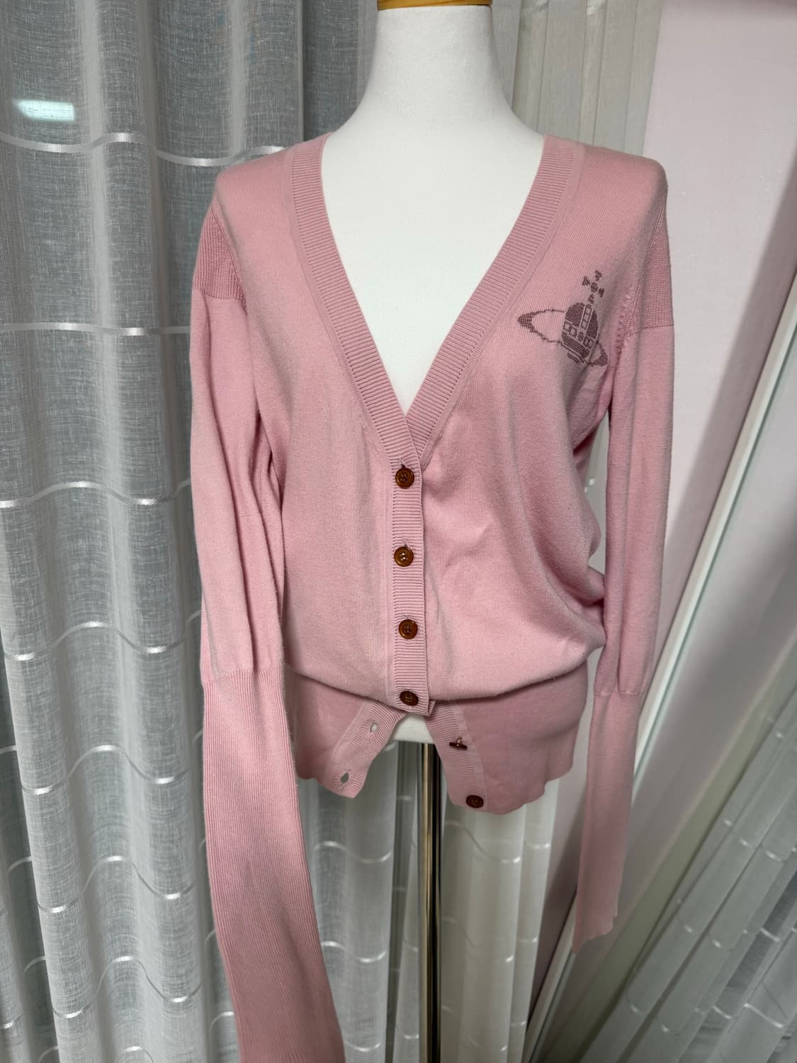 비비안웨스트우드 딸기우유 핑크 가디건 상품이미지3