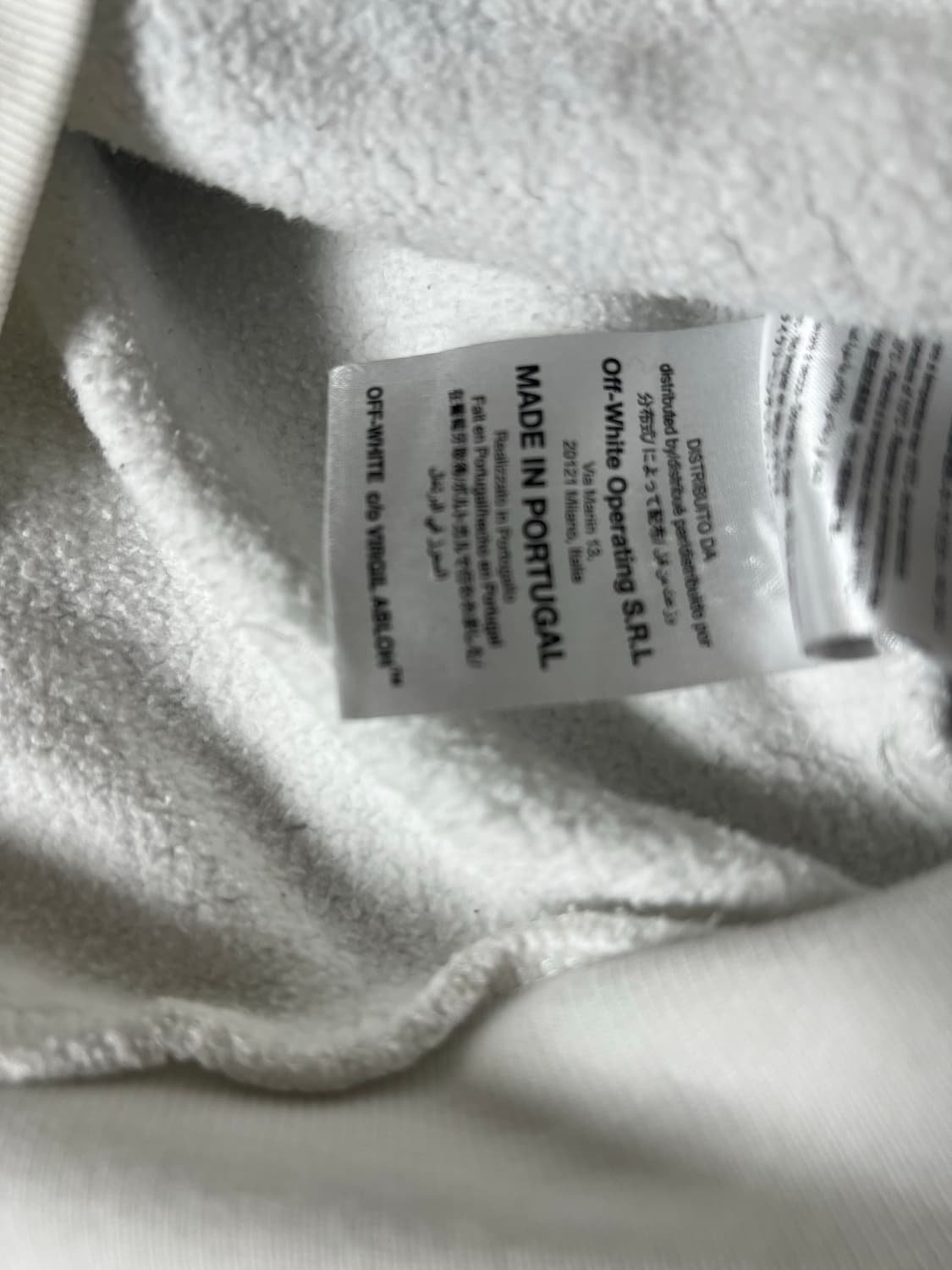 오프화이트 맨투맨 상품이미지3