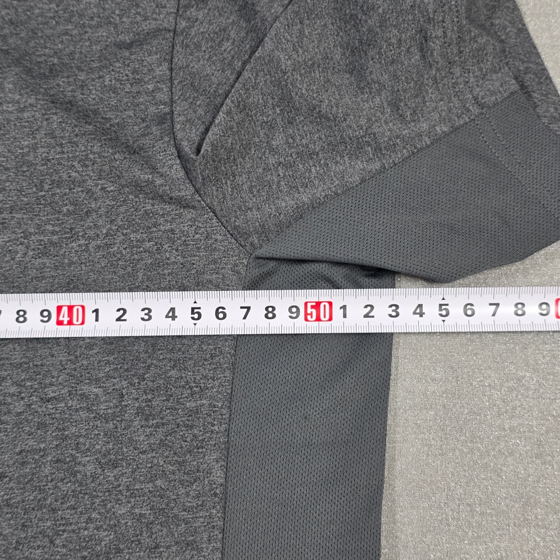 M 95-100 데상트 기능성 반팔티셔츠 다크그레이 상품이미지6