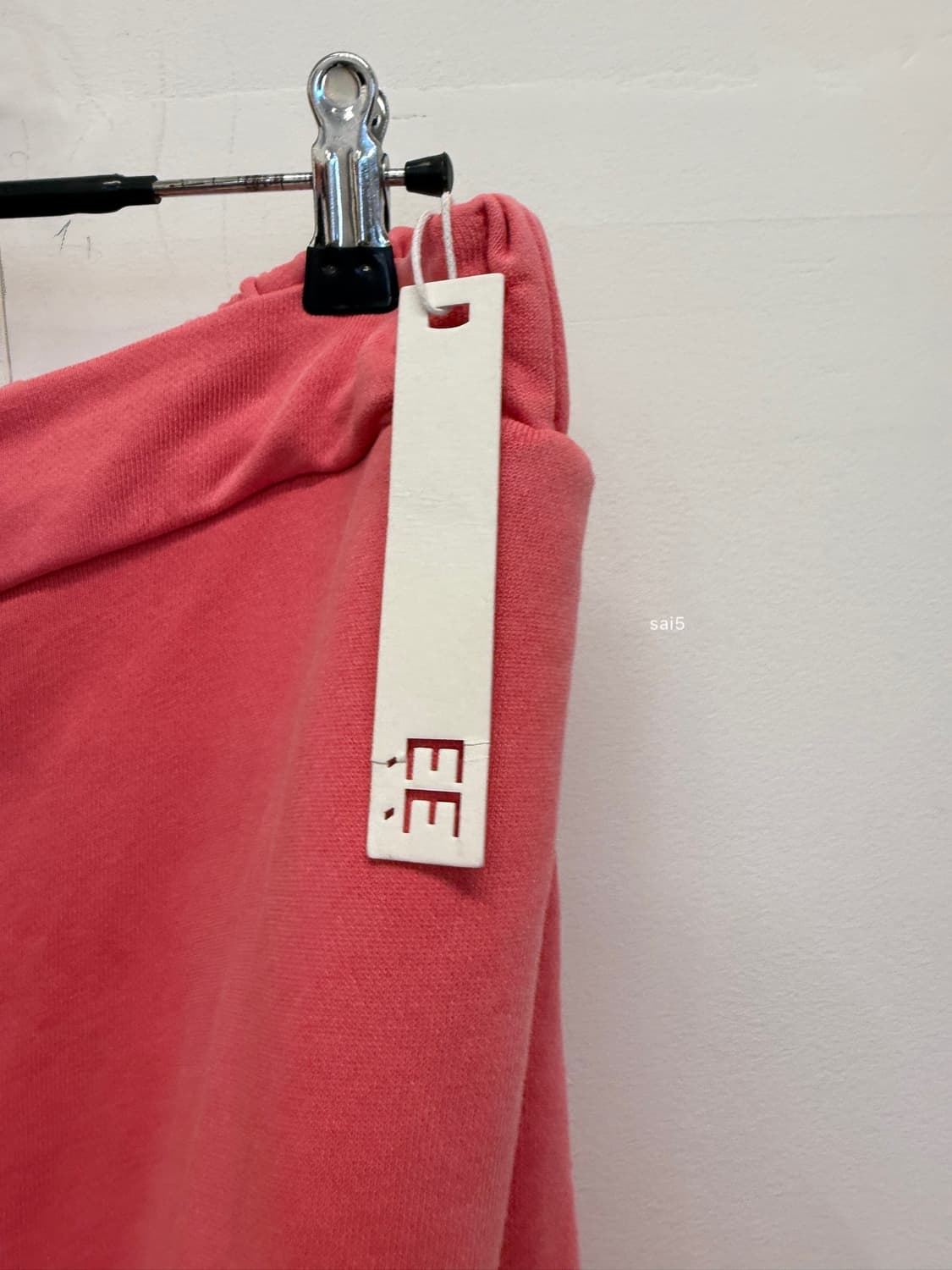  새상품 누마레 ee 트레이닝 와이드팬츠  상품이미지1