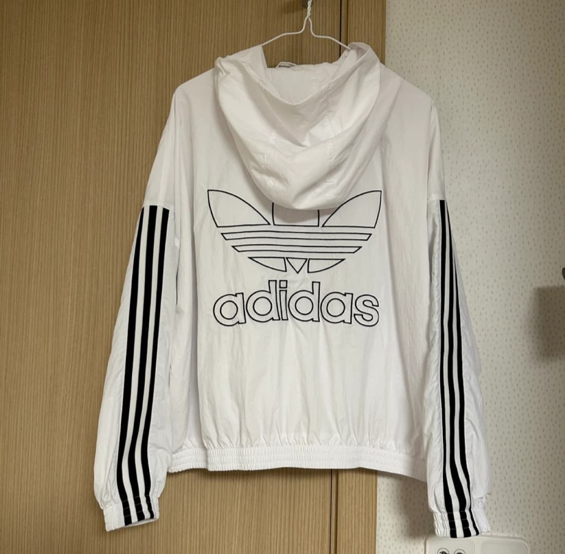 (새상품) 아디다스 바람막이 윈드브레이커 자켓 L사이즈 상품이미지3