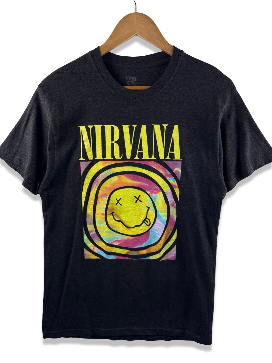 너바나 오피셜 스마일 그래픽 밴드티셔츠 2099 상품이미지1