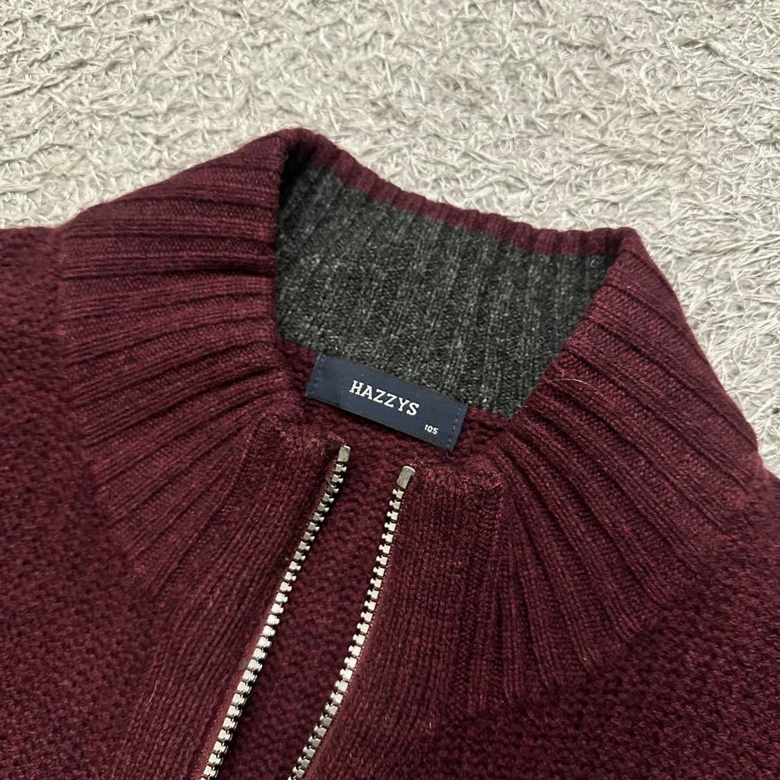 [100] 헤지스 니트집업 상품이미지3