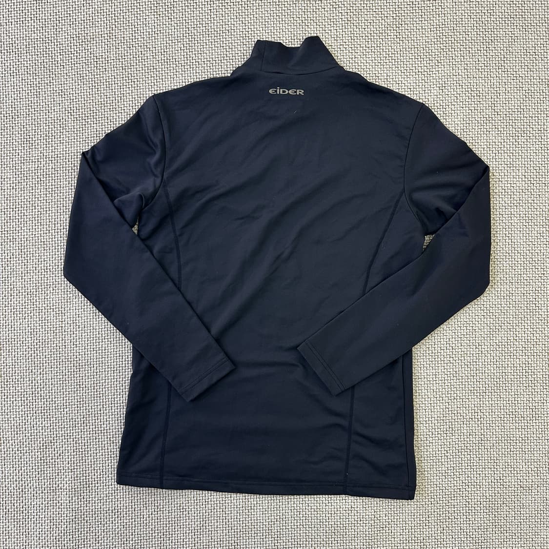 L 아이더 긴팔 티 0427D 상품이미지4