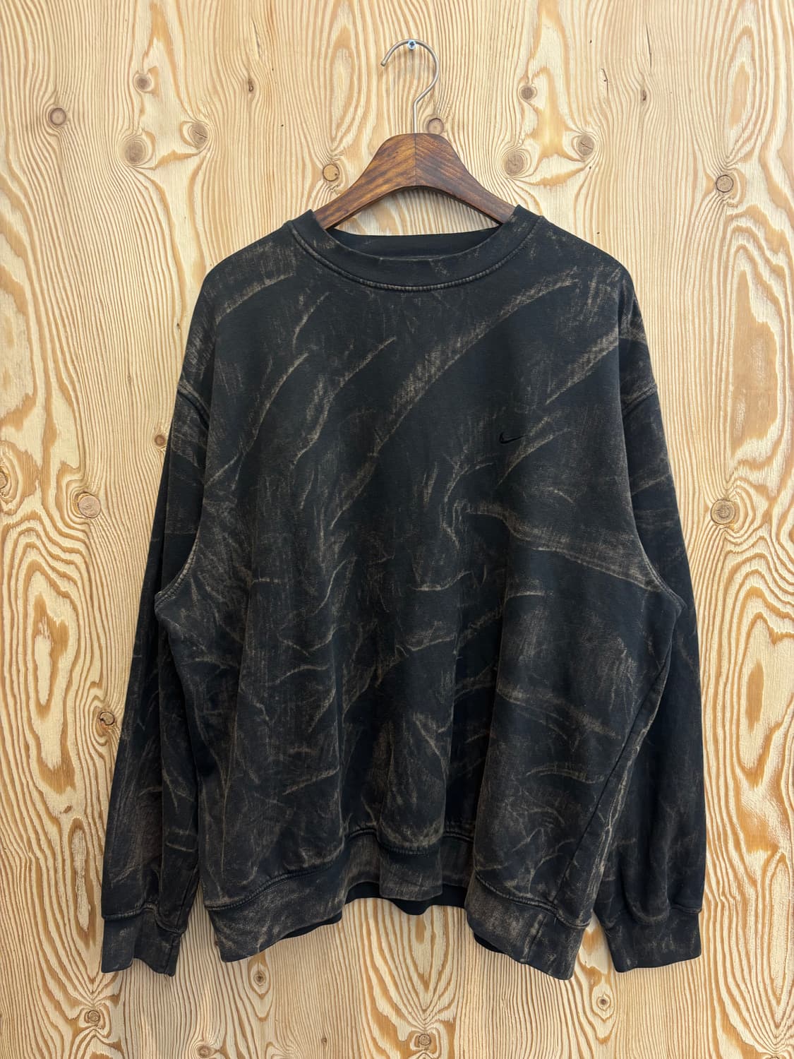 나이키 블리치 프린트 로고 맨투맨 상품이미지1