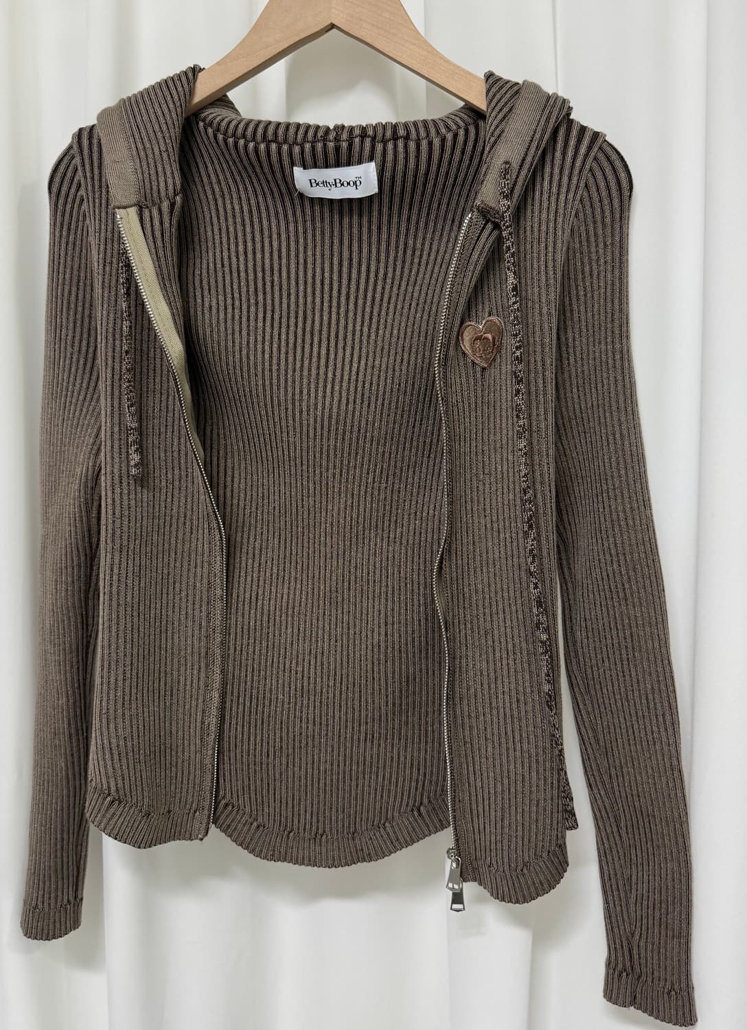 베티붑 X 얼킨 캔버스 투웨이 니트 후드 집업 상품이미지2