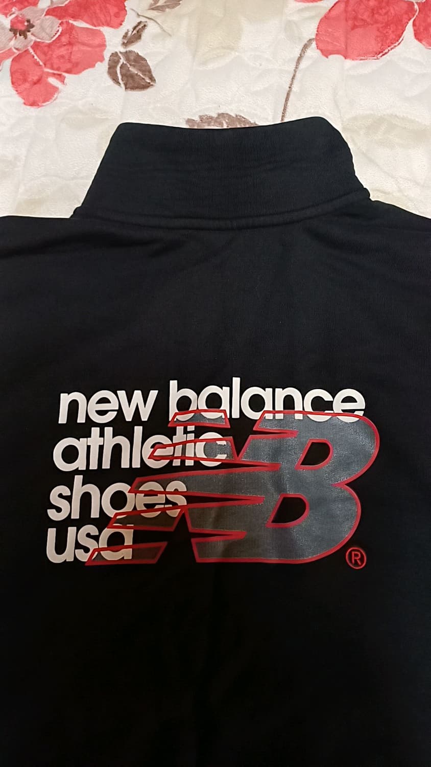 뉴발란스 반집업 오버핏맨투맨 실측100 가슴62 기장72 상품이미지5