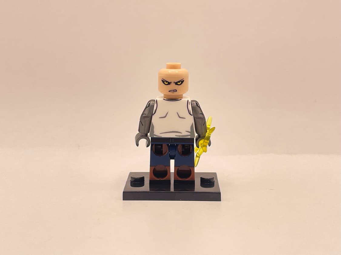 원펀맨 피규어 제노스(배송비 포함 가격) 상품이미지3