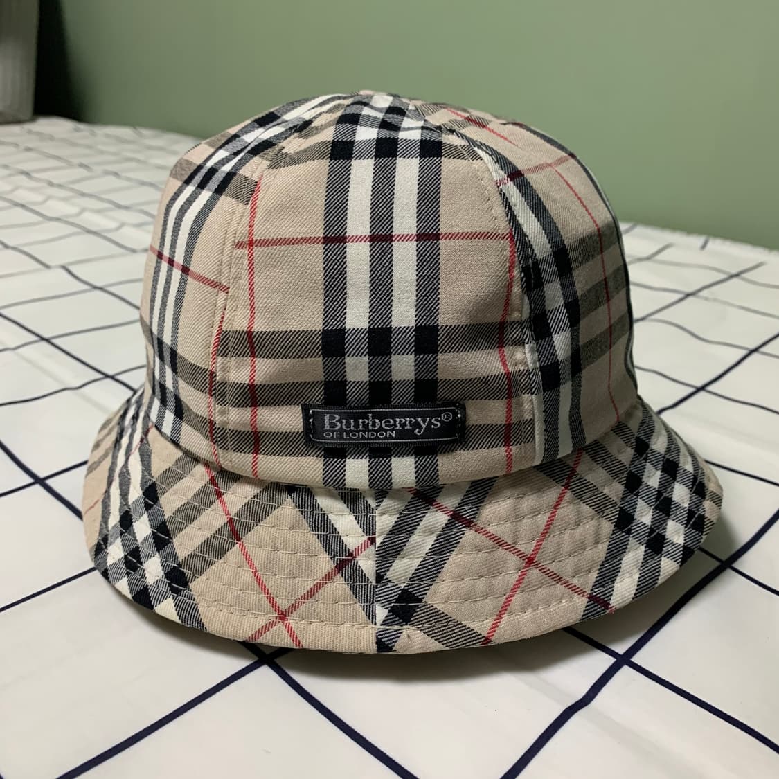 버버리 노바체크 벙거지(정품) 상품이미지3