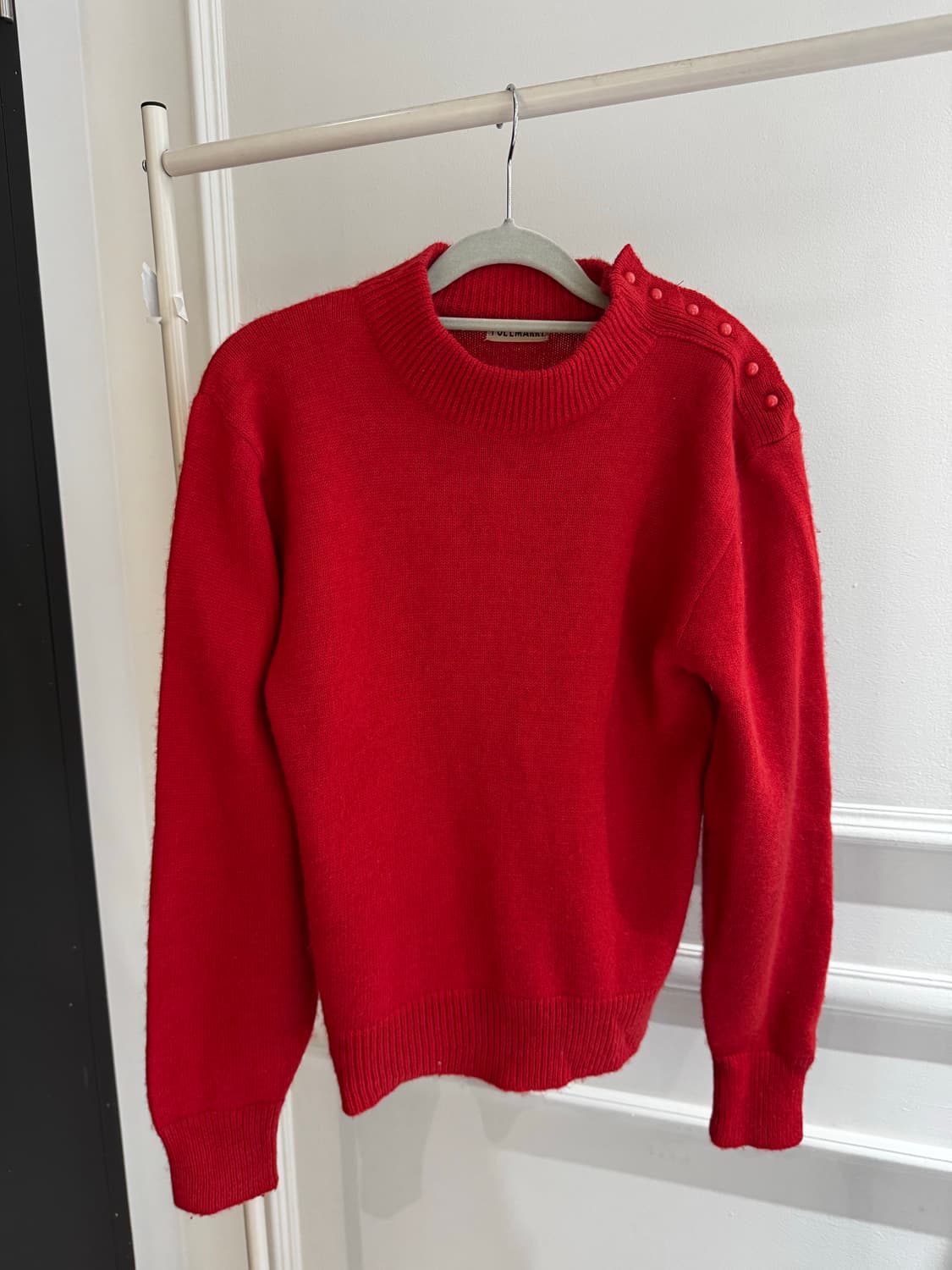 VT) Red button knit 상품이미지2