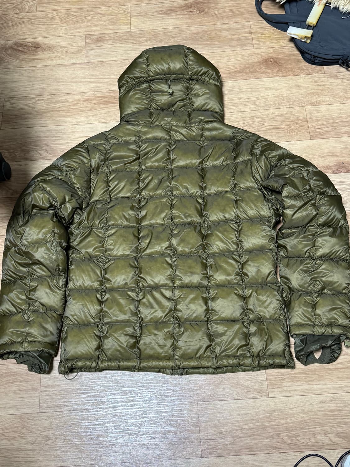 인템포무드 경량패딩 XL 카키 (아크틱 라이트 다운 재킷) 상품이미지4