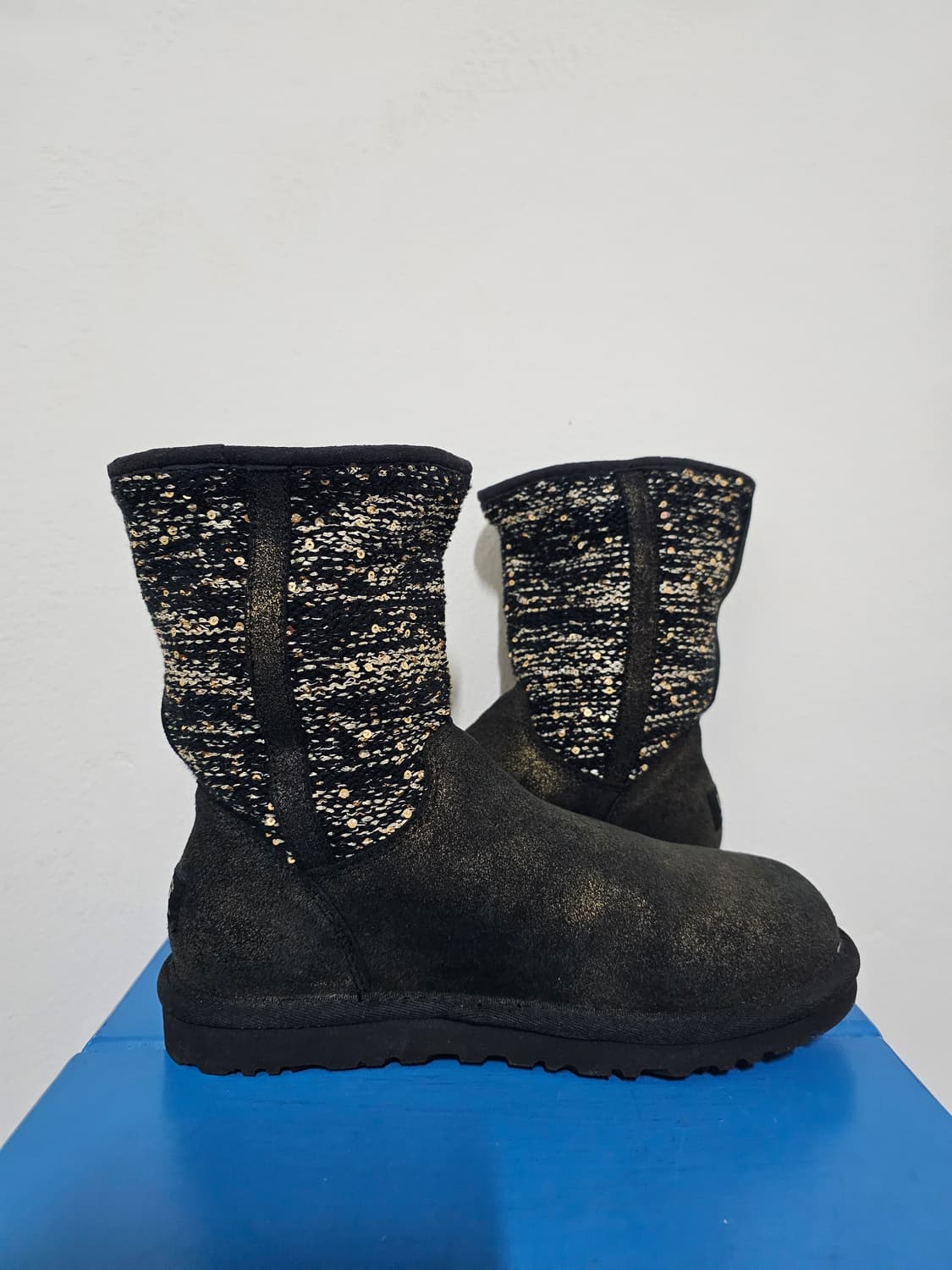 UGG 스팡클 반짝이 포인트 반부츠 230. 택없는 새제품 상품이미지4