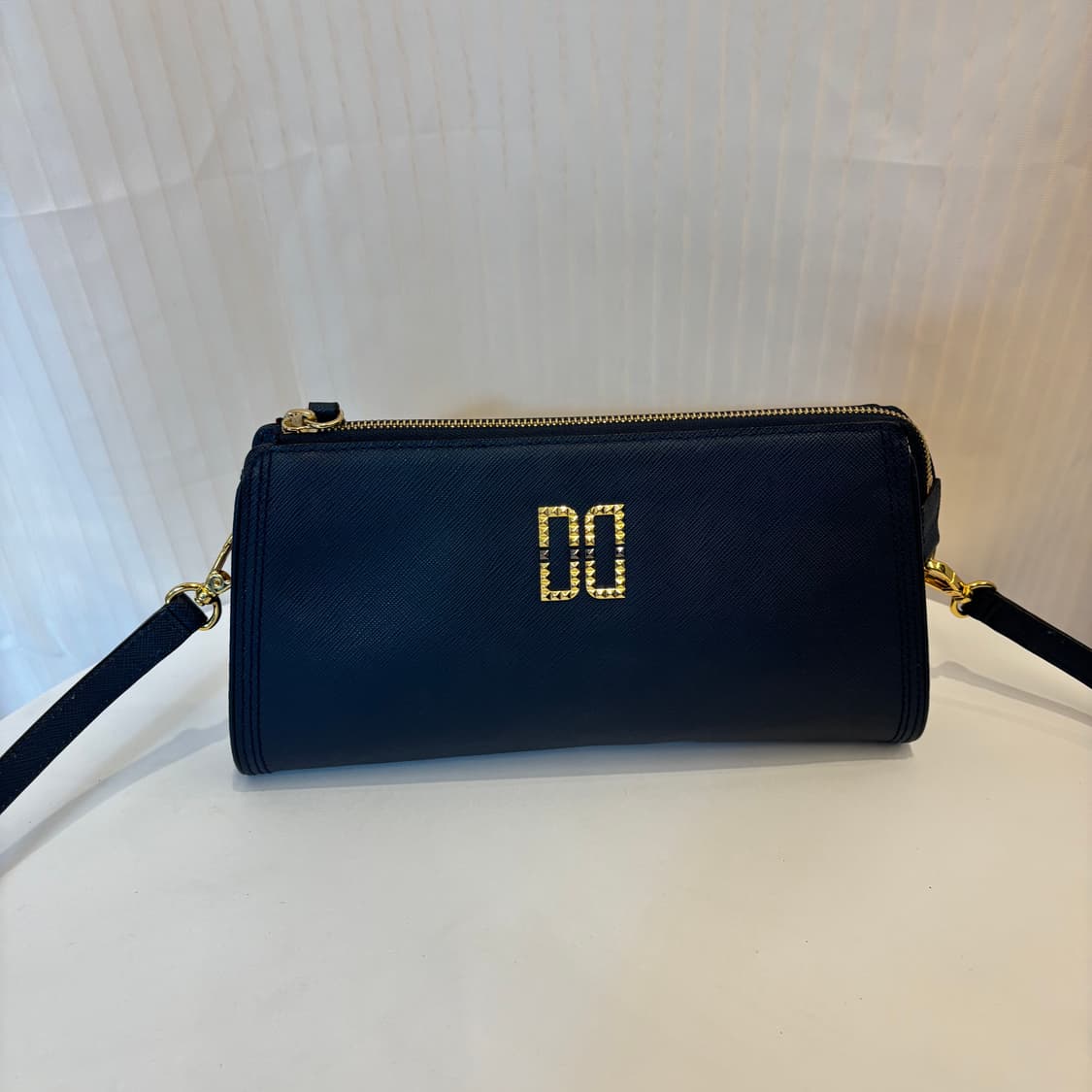 닥스 DD 금장 크로스백     상품이미지2