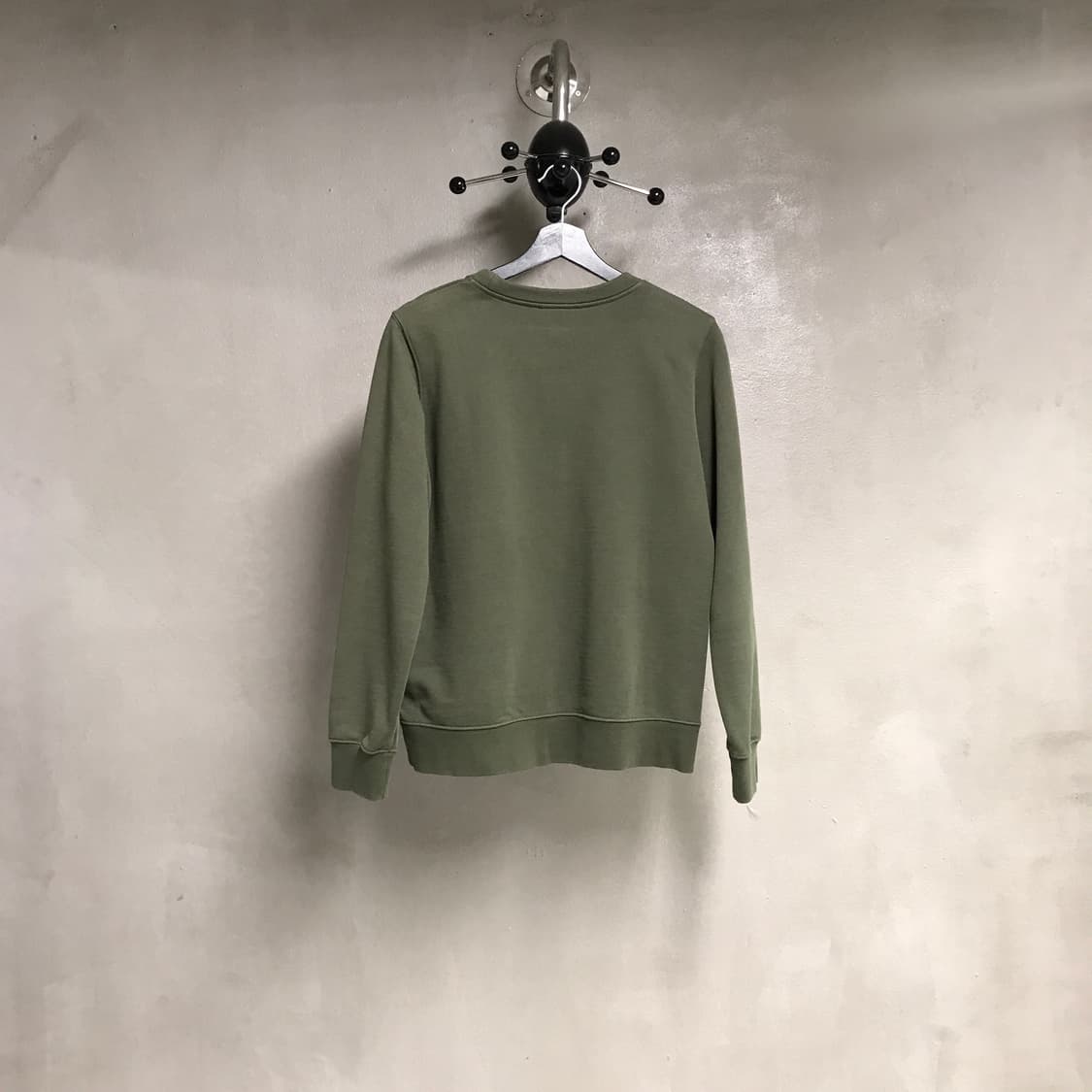 APC 아페쎄 맨투맨 카키 S(W) 상품이미지7