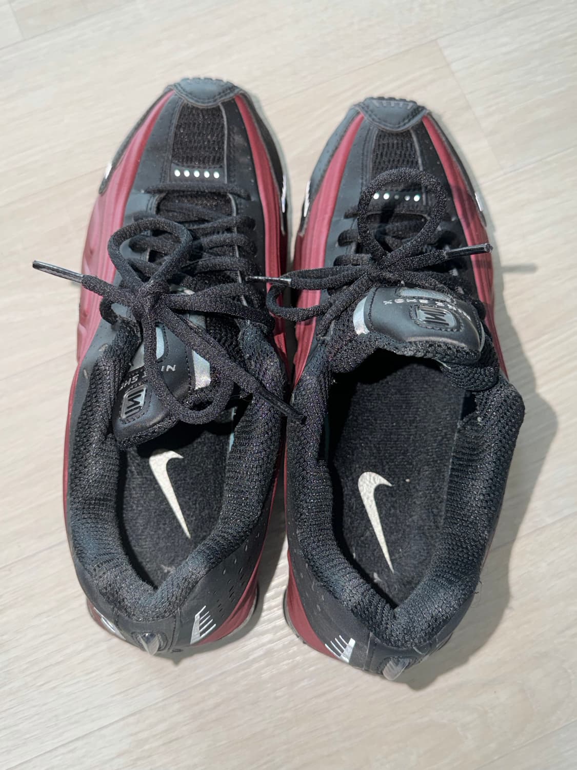 나이키 샥스 R4 블랙/레드 255mm 상품이미지5