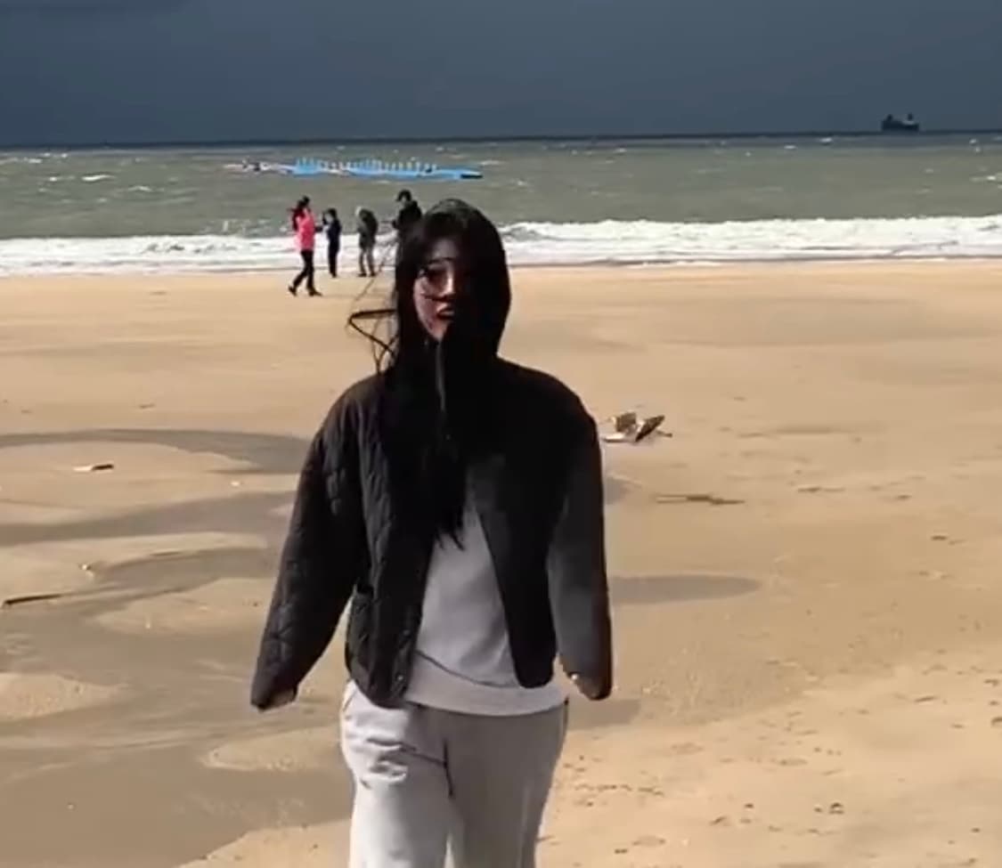 [유튜버 소올 착용] 준바이준케이 라운드 슬리브 퀼팅 자켓 차콜 상품이미지6